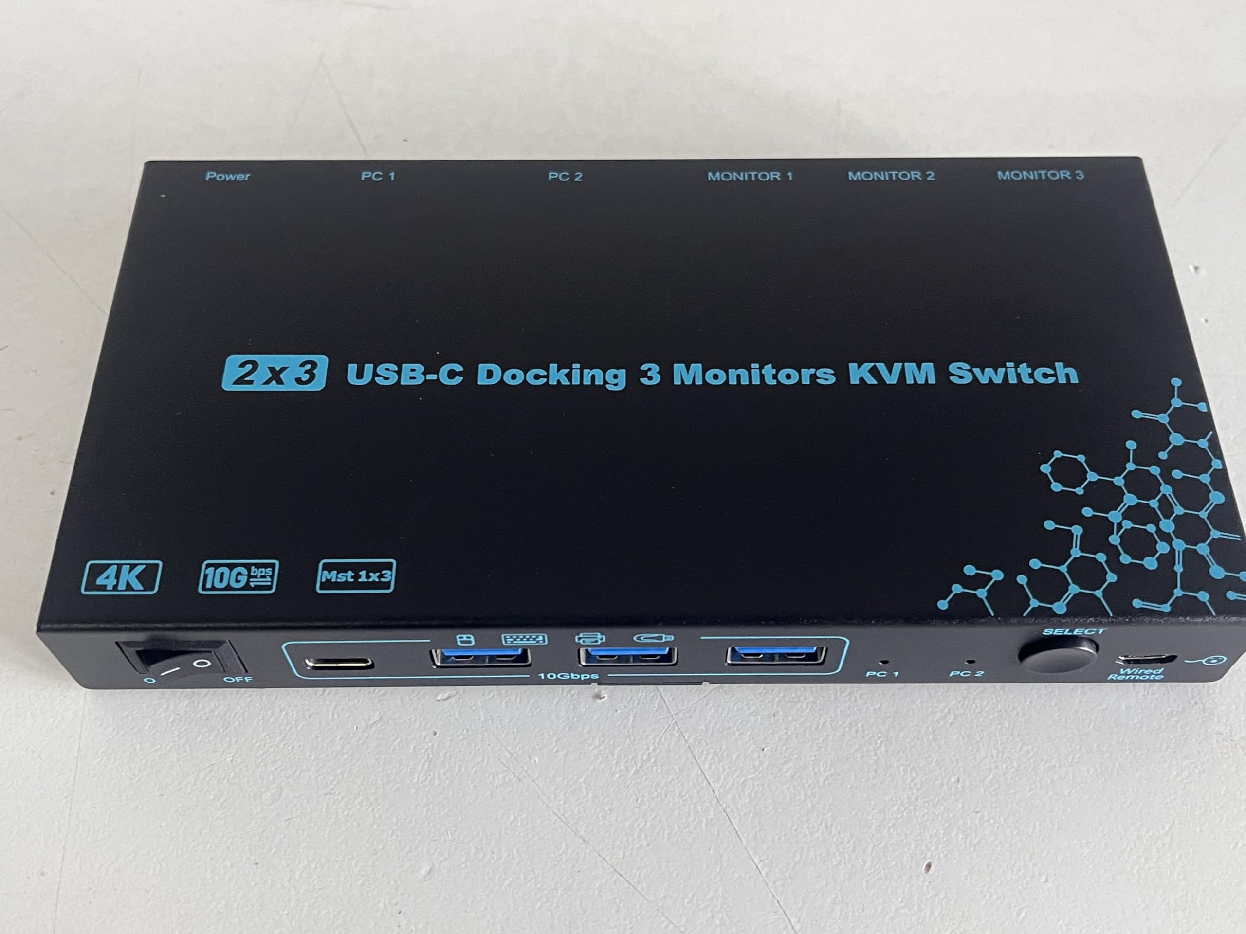 2 Laptops 3 Monitore KVM Switch 2 Port MST Dual USB-C Docking KVM Unterstützung für drei Monitore Max 10 Gbit/s USB-Übertragung Zwei 4K@60Hz- und ein 1080P@60Hz-Videoausgang 100 W PD-Ladefunktion