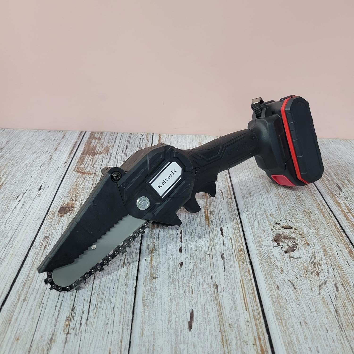 Kelvorix Chain Saws, Powerful Engine, A Logging Weapon