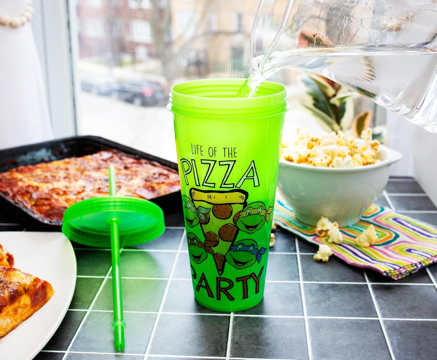 Toynk Teenage Mutant Ninja Turtles Pizza Party Color-Changing Plastic Travel Tumbler | Includes Reusable Straw, Leak-Resistant Lid, Fake Ice Cubes | Holds 24 Ounces - Image 6