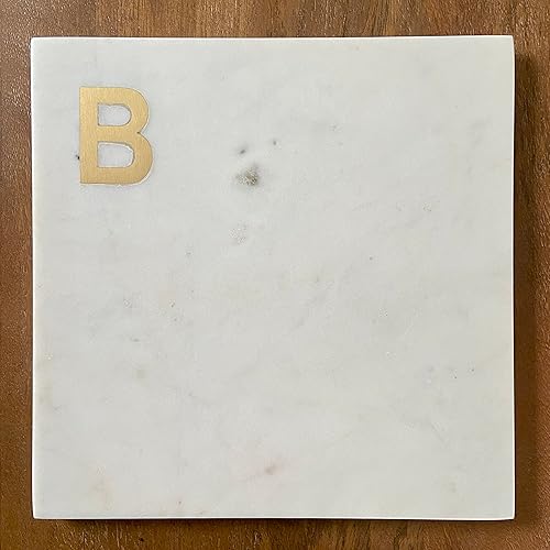 Miniatura 2 de Tabla de queso de mármol con monograma, tablero de charcutería personalizado con inicial de latón, regalo de Navidad y boda para parejas, artículos