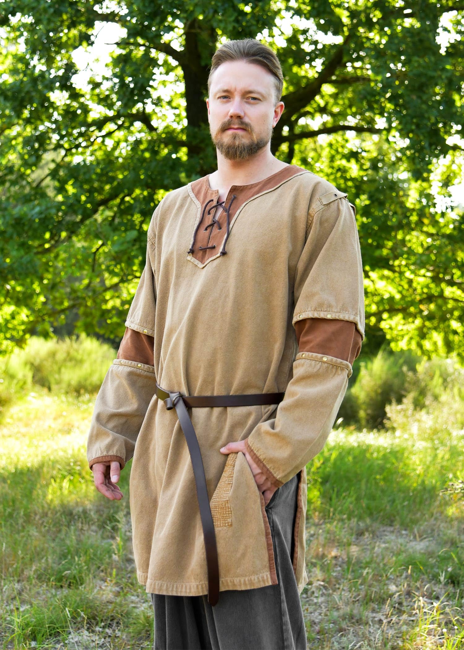 Battle-Merchant Wikinger Tunika Sigval im Used-Look | Mittelalter Hemd aus Baumwolle, Mittelalter Kleidung für Reenactment, LARP & Fantasy Cosplay