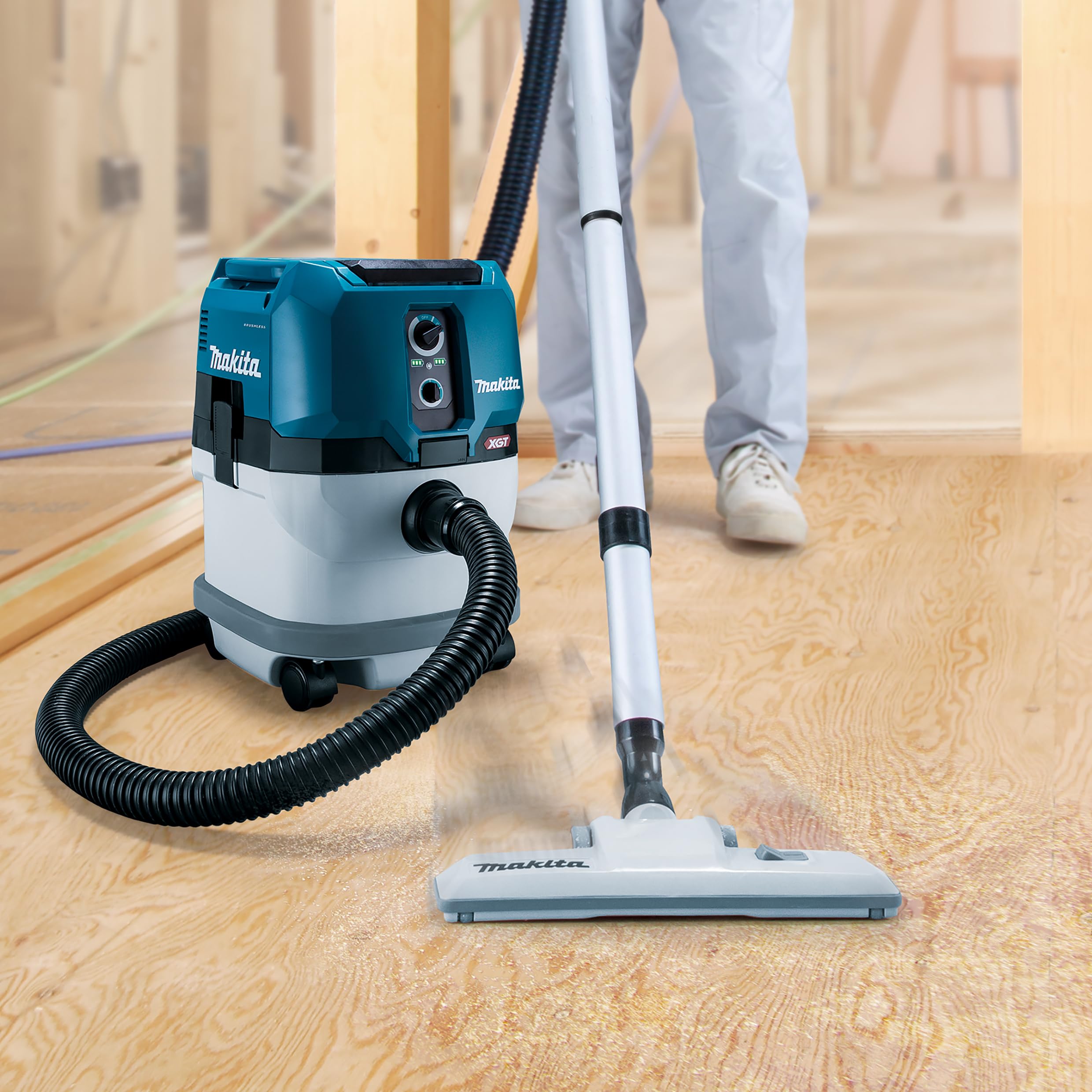 Makita Aspirador 40Vmax XGT 15L VC003GLZ