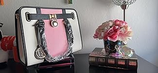 Review Image by M. Burd M. Burd