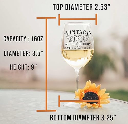 Miniatura 395 de Spotted Dog Company Copa de vino con tallo de 16 onzas con estampado vintage de 1973 – Regalos de cumpleaños 52 para mujeres – Saludos a los 52 años