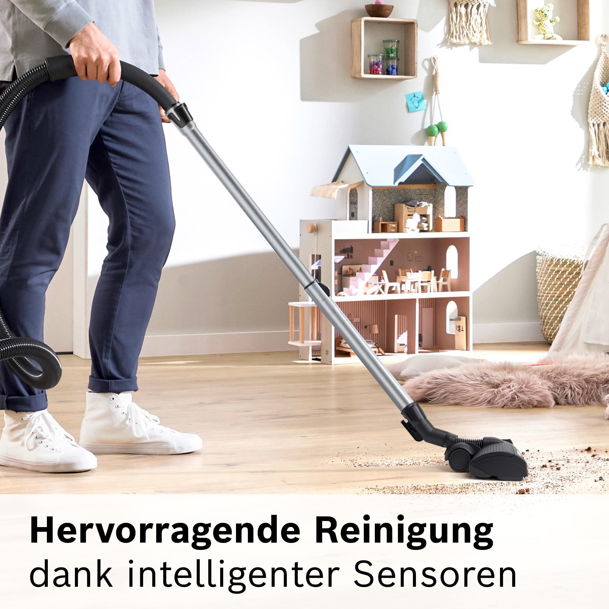 Bosch Staubsauger beutellos ProSilence Serie 8 BGS7MS64, Bodenstaubsauger, leise, Hygiene-Filter, Bodendüse für Parkett, Teppich, Fliesen, Starke Saugleistung, langes Kabel, 800 W, schwarz