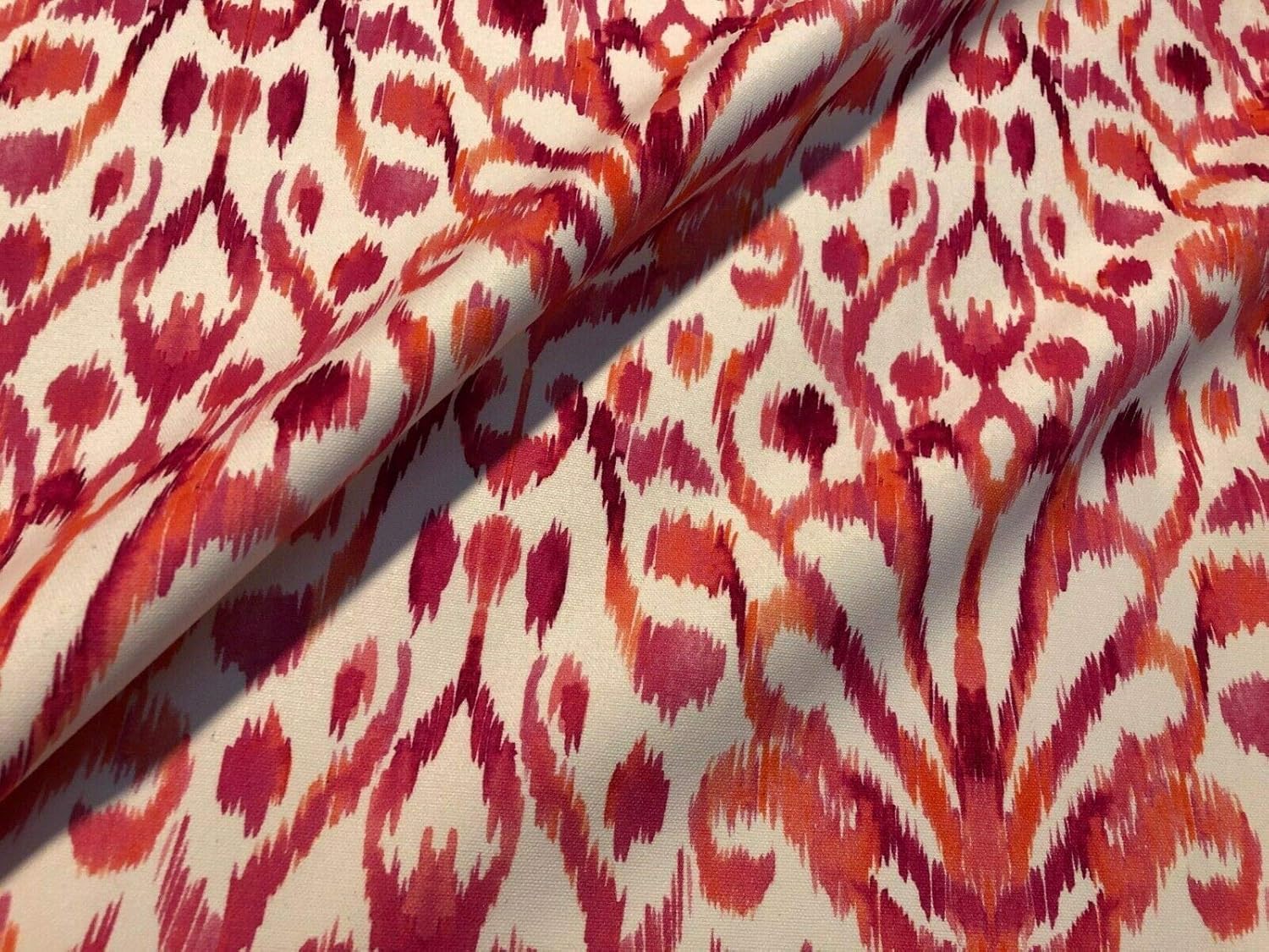 Tissu floral damassé rose Ikat géométrique cachemire en coton pour rideaux, coussins, décoration d'intérieur, 140 cm de large (2 mètres)