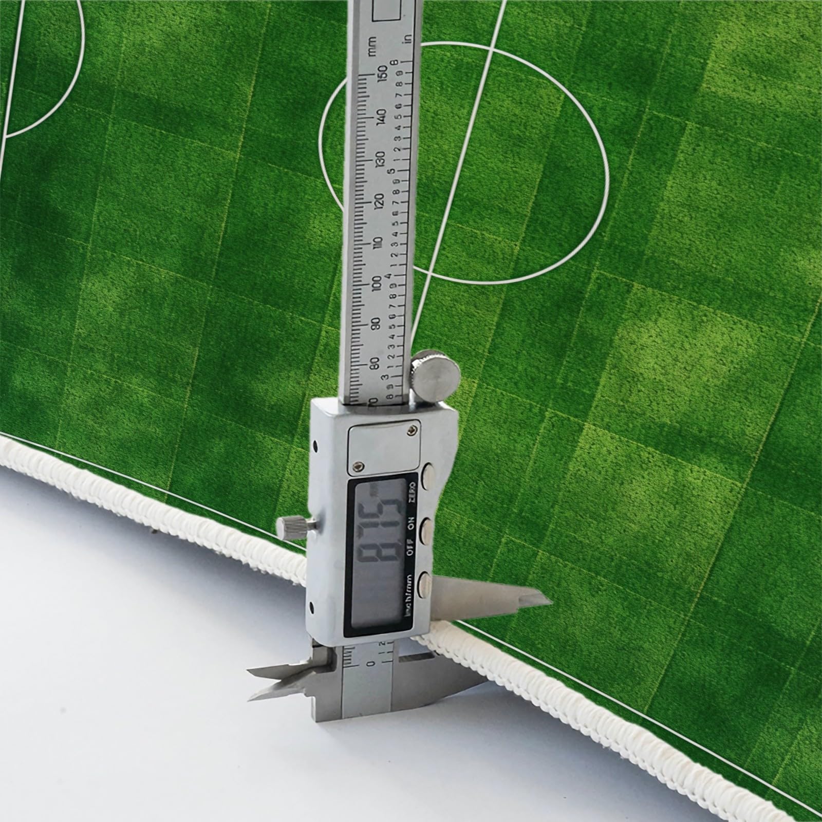Tapis de salon lavable en machine 80 x 150 cm vert, coureur faible poil antidérapant avec imprimé rayures vertes terrain de football - tapis chambre pour la chambre à coucher le bureau à domicile