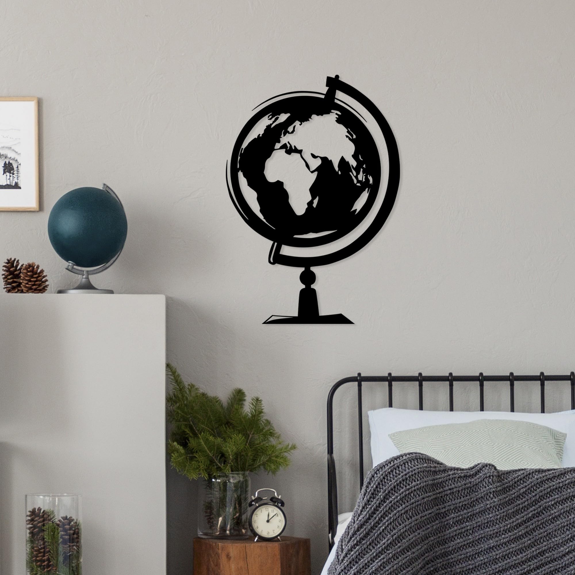 Stylish Black Decorative Metal Wall Accessory, 44 x 70 cm, 100% Metal, 1.5 mm Thick, Lightweight & Easy to Hang, Perfect for Modern Decor