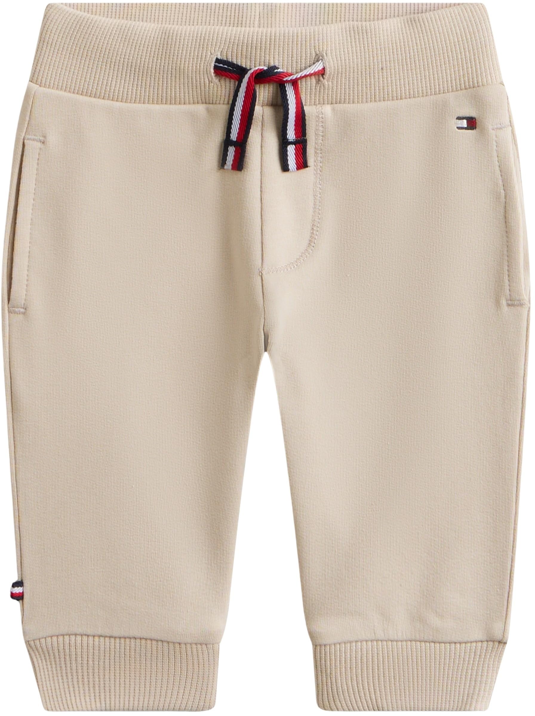 Mode von Calvin Klein & Tommy Hilfiger