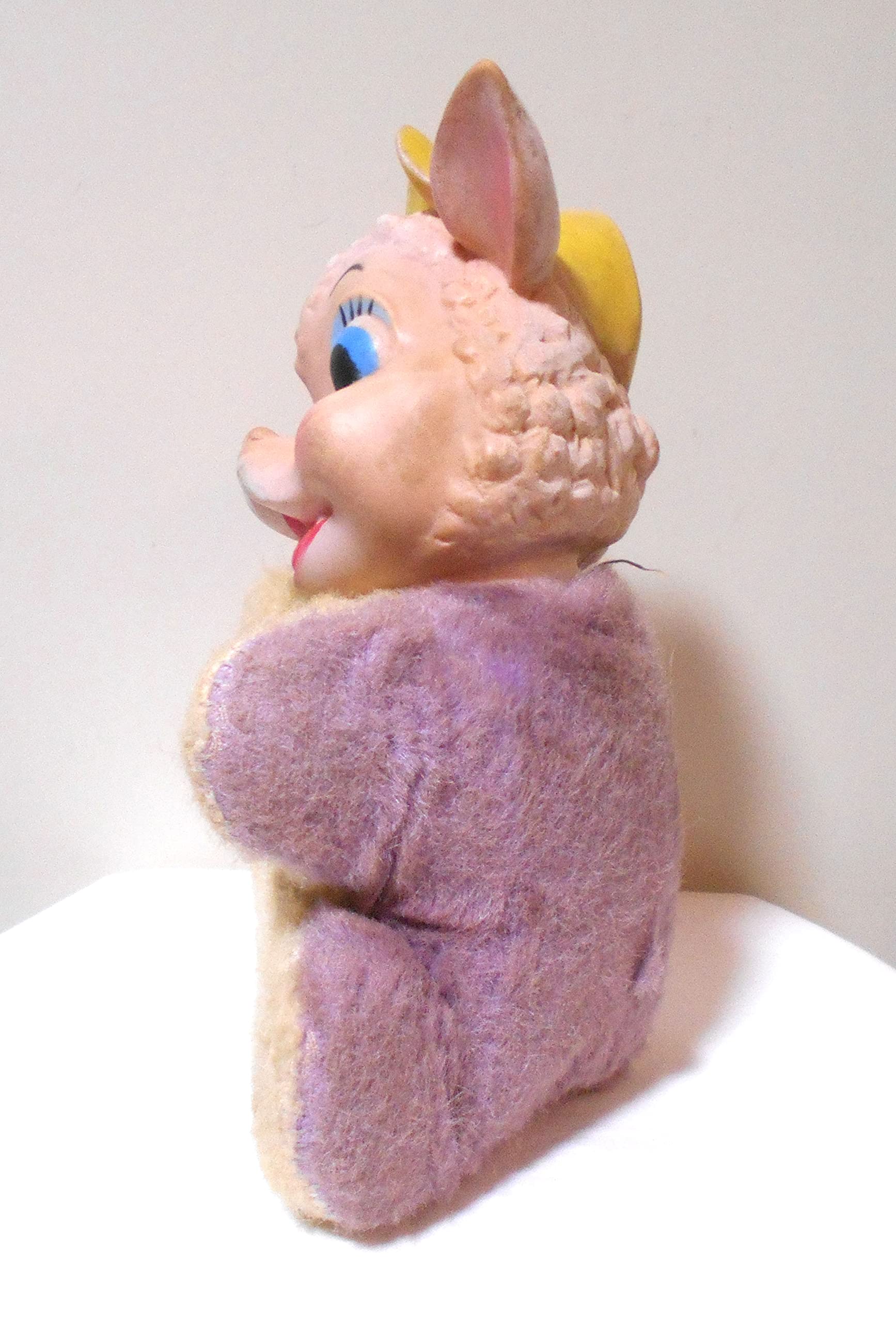 * antique sheep ✵ * もも色リボンと鈴をつけた小さな 羊さん antique sheep ✵ * もも色リボンと鈴をつけた小さな 羊さん