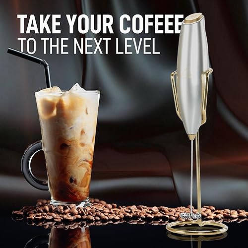 Vista 424 de Zulay Kitchen - Espumador de leche de mano con pilas AA Duracell: batidora de bebidas resistente para café, latte, capuchino y más, color aurora