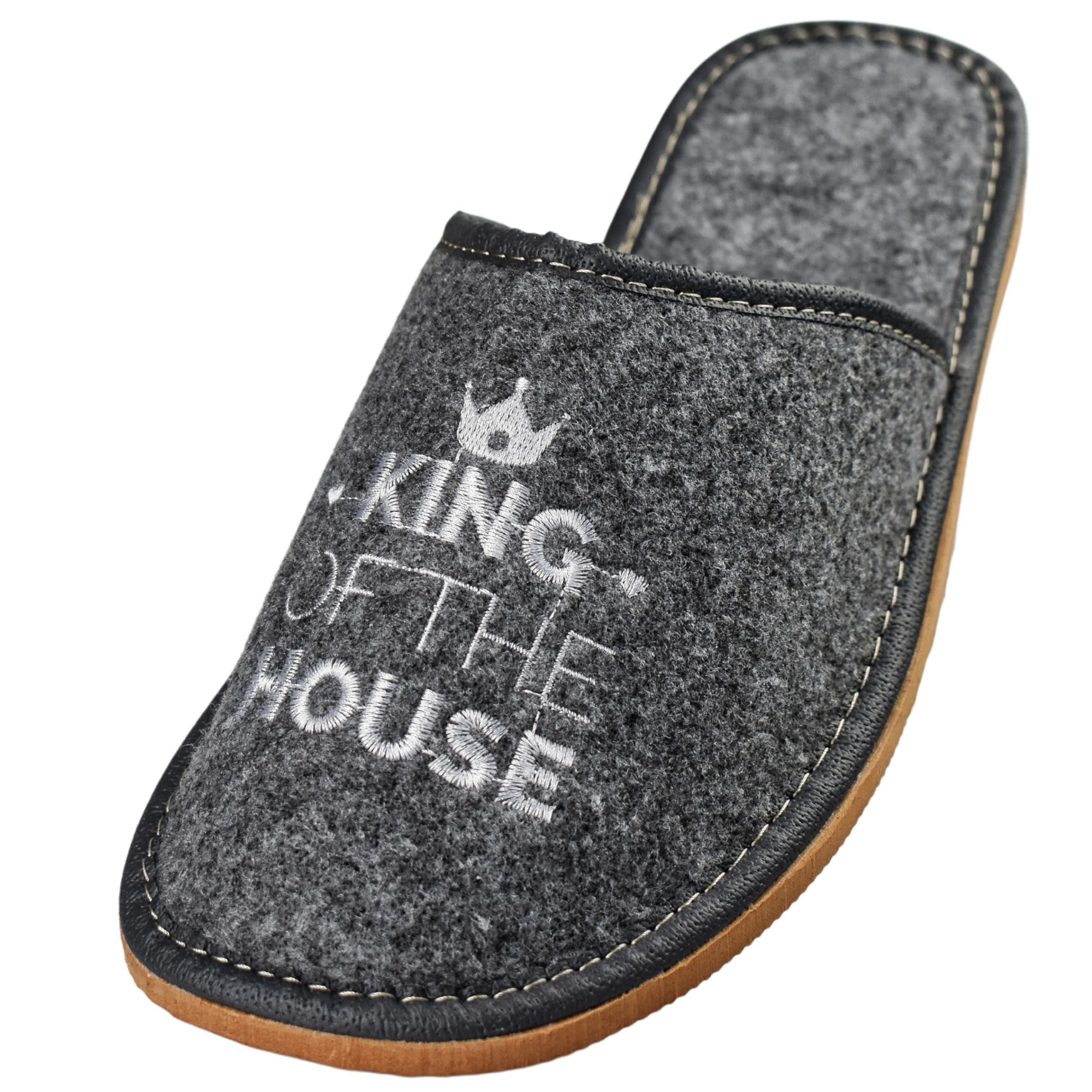 APREGGIO Herren Filzpantoffeln – Gemütlich, Stilvoll, Rutschfeste Sohle, „King of the House“ Stickerei 40/46