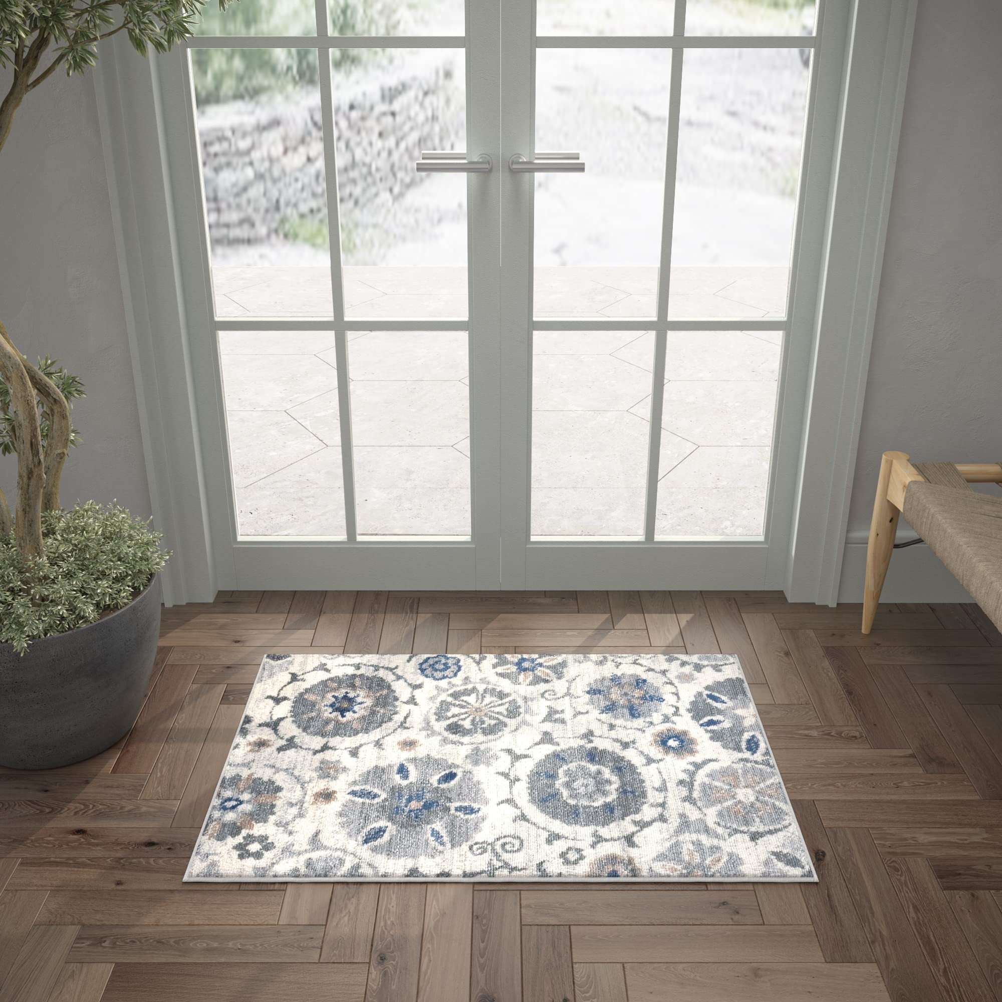 2' x 3' Wendy Transitional Floral Cream Scatter Mat Rug