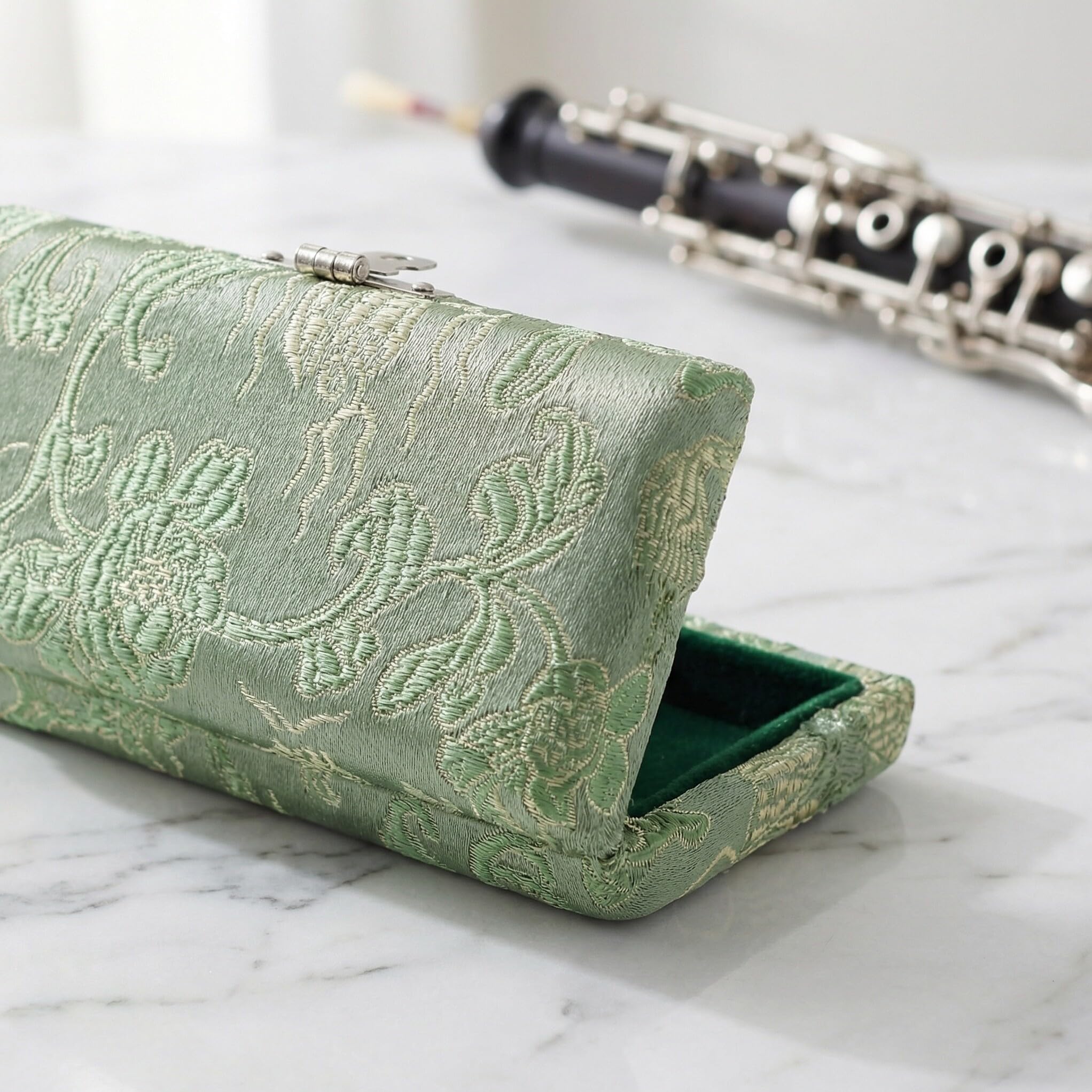 Estuche de Viaje para Cañas de Oboe de Seda Verde, Caja Protectora Ligera para 2 Cañas, Accesorio para Instrumentos de Viento Madera, Almacenamiento Seguro para Músicos