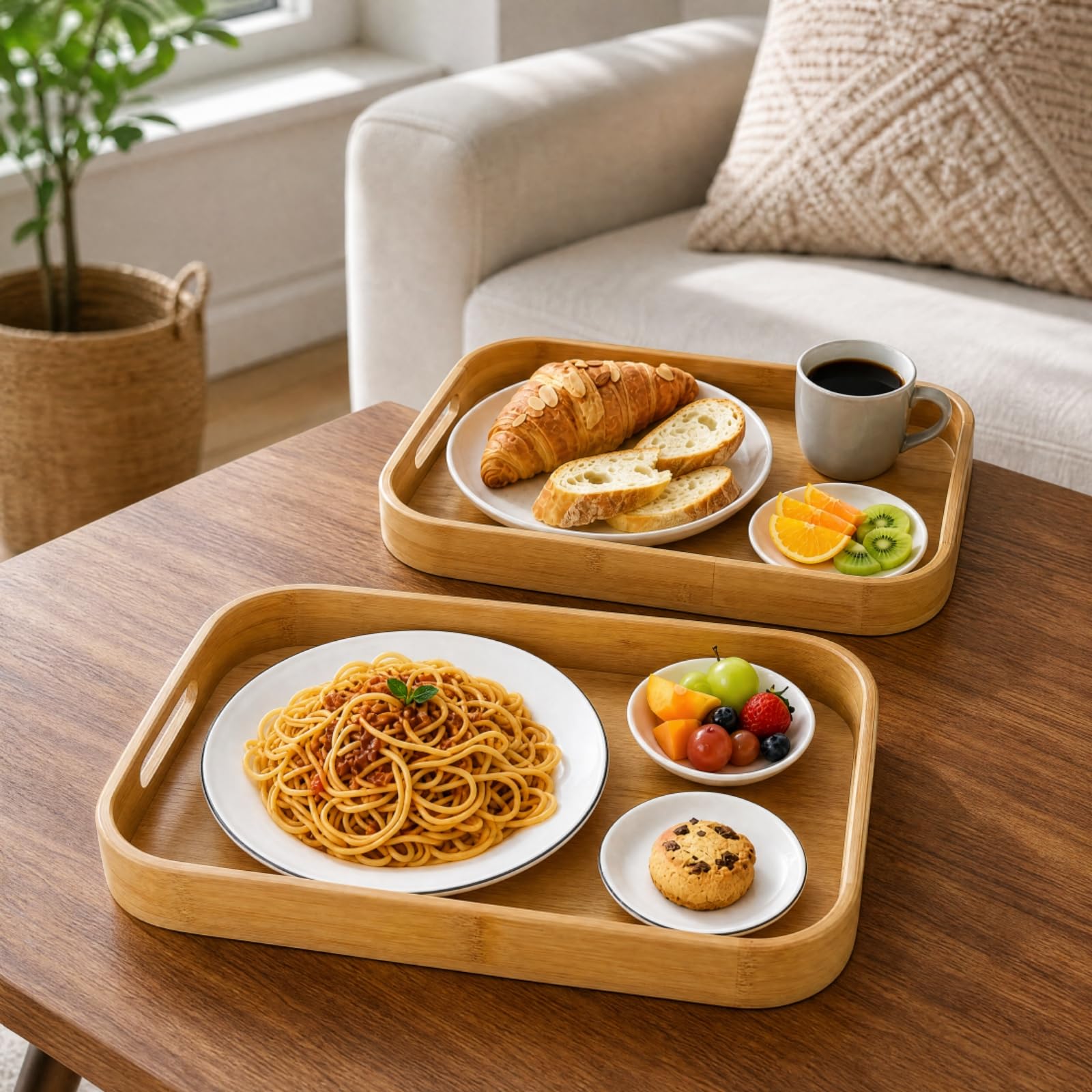 Dicunoy 2er Set Bambus Serviertablett,Massivholz Frühstückstablett mit Griffen,Große Bambus Essen Tablett Ideal für Abendessen, Tee, Kaffee, Bar, Partys (40 x 28 x 5 cm,33 x 22 x 4 cm)