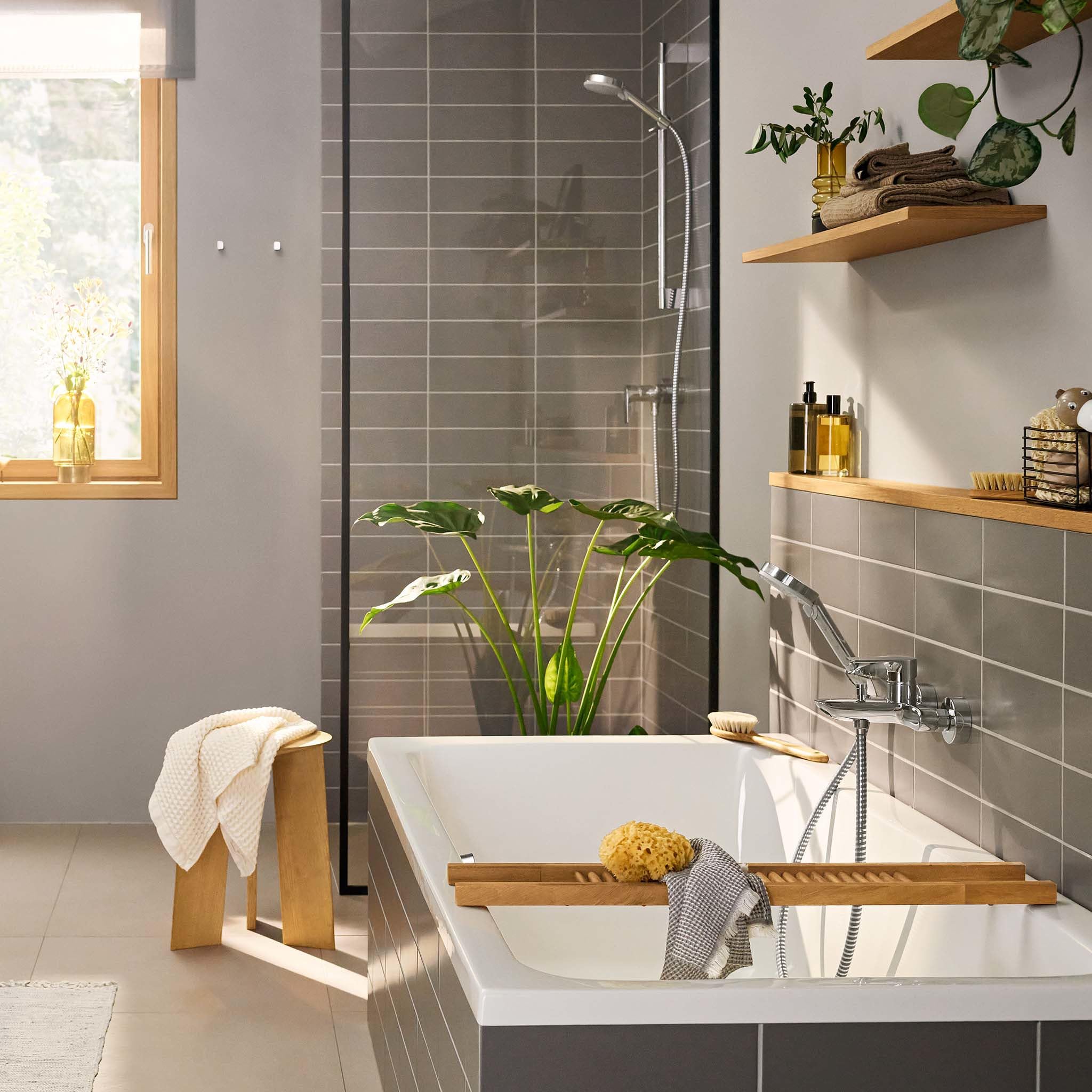 hansgrohe Rebris E Miscelatore monocomando vasca da esterno, rubinetto per vasca da bagno a 2 funzioni, cromo