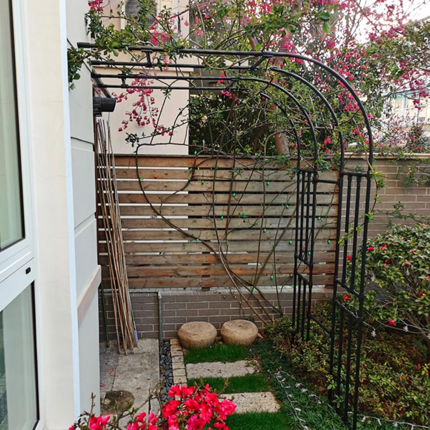 Arche de Jardin Demi-côté, tonnelle de Jardin Robuste, Cadre en Acier, Demi-Arc pour Plantes grimpantes. (40 x 220 x 240cm)