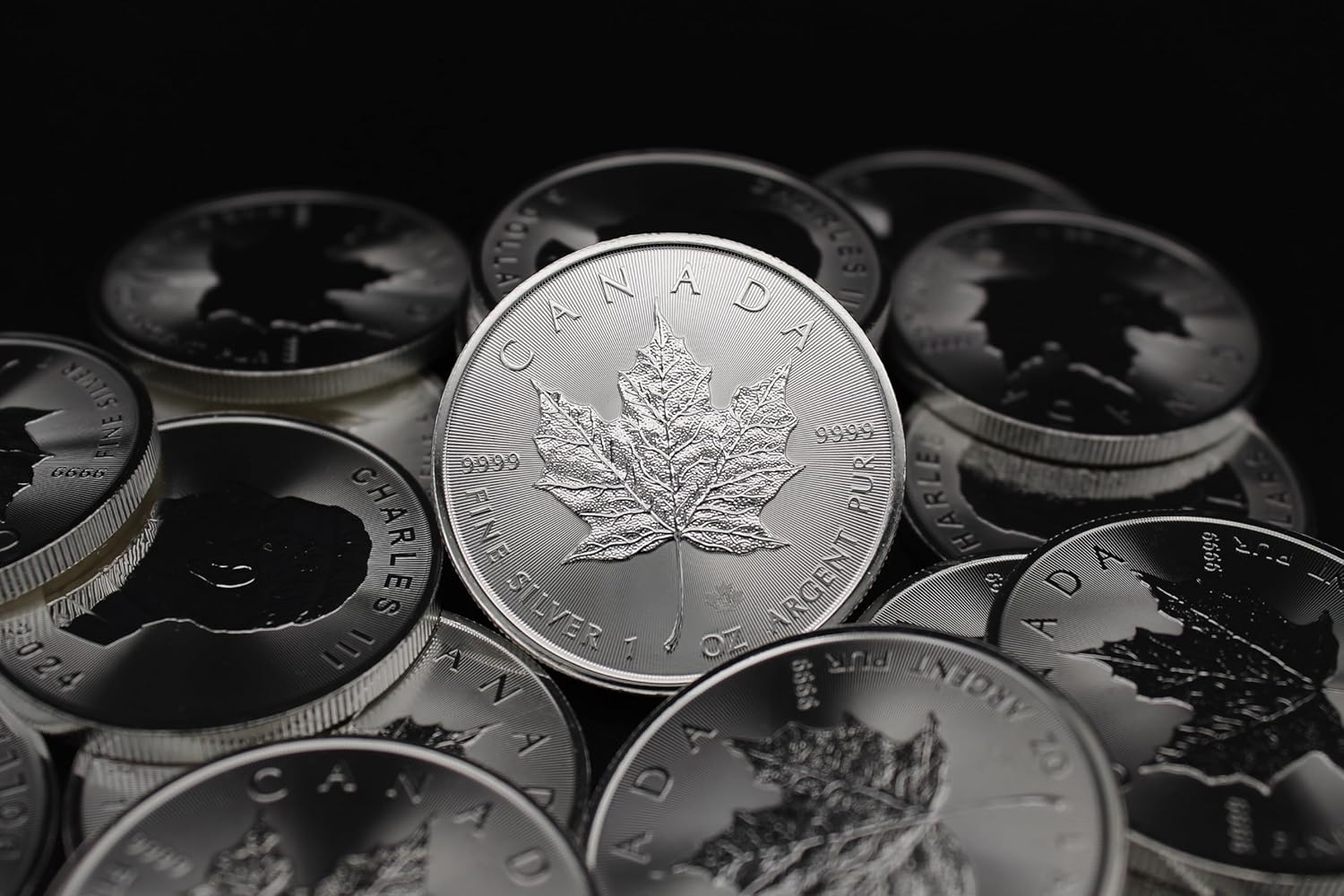2024 - Lot of (25) 1 oz Canadian Silver Maple Leaf Coin Brilliant Uncirculated with Certificate of Authenticity $5 Seller BU - Image 2