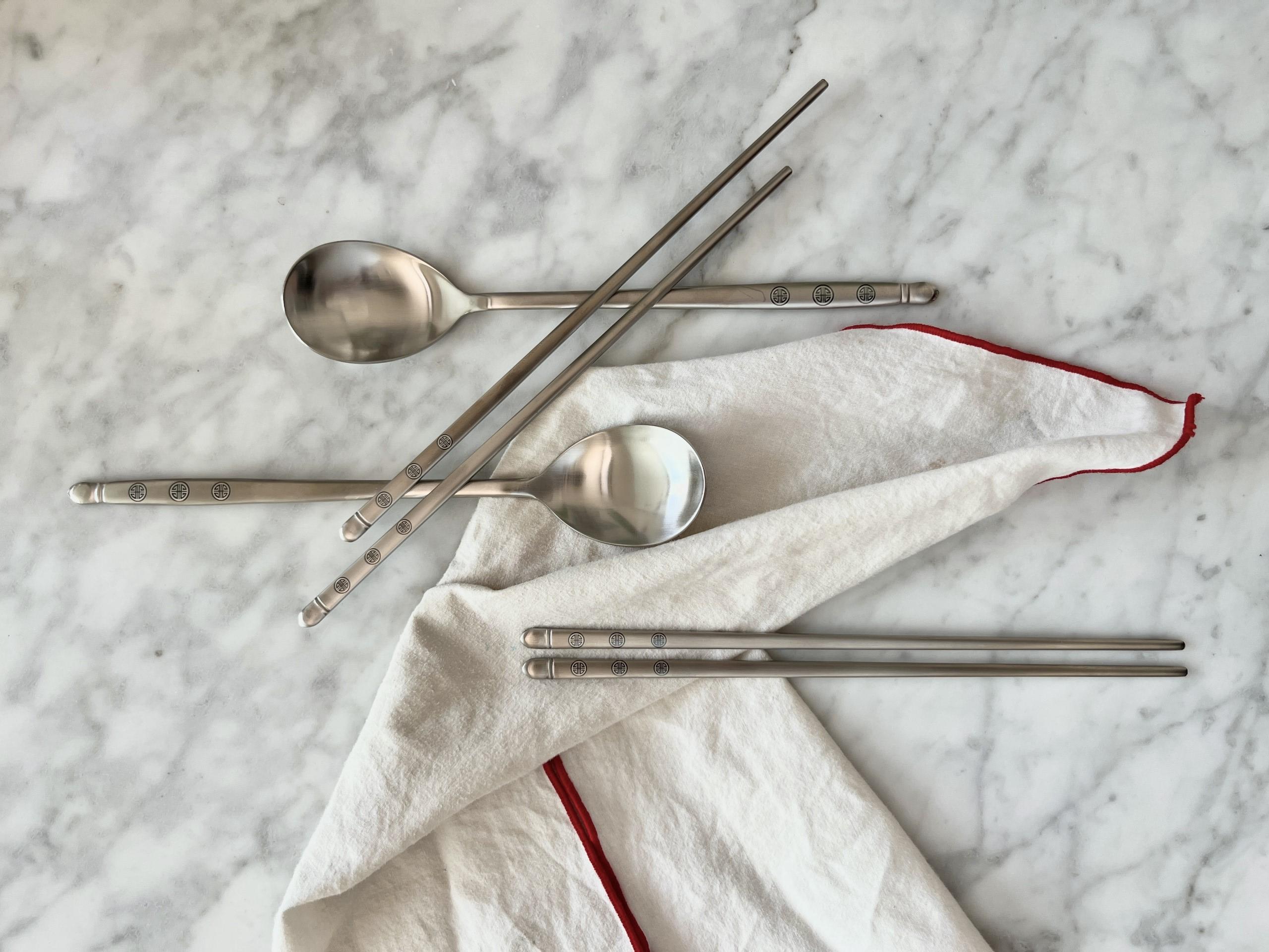 Amazon | cozymomdeco 韓国製 Mukbang カトラリー スプーン 箸セット Amazon | cozymomdeco 韓国製 Mukbang カトラリー スプーン 箸セット