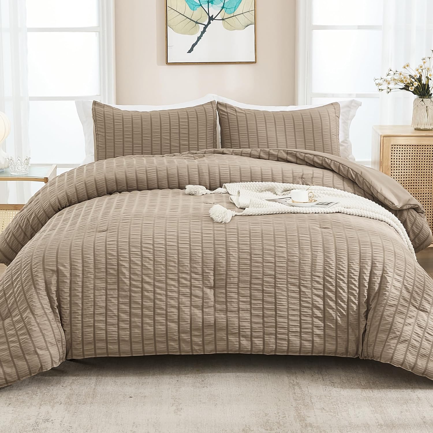 AveLom Taupe Seersucker King Comforter Set (104x90 inches), 3 Pieces-100% Soft Washed Microfiber Lightweight Comforter with 2 Pillowcases, All Season Down Alternative Comforter Set for Bedding Taupe King (104''x90'')