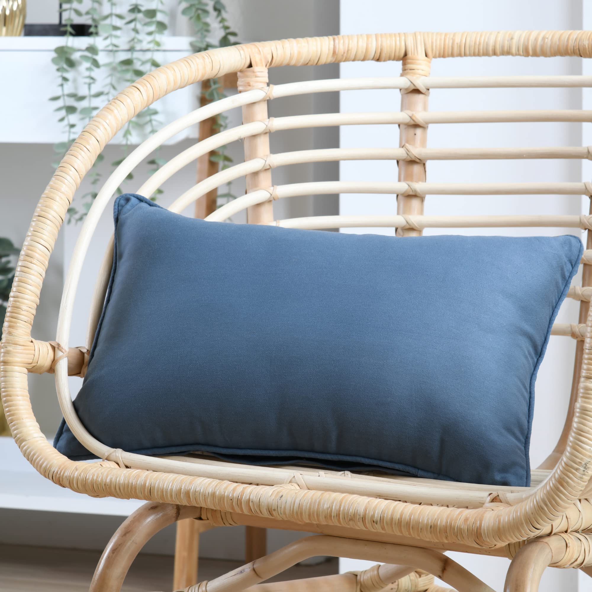 Cuscino Dimensioni 30 x 50 cm per la decorazione della casa