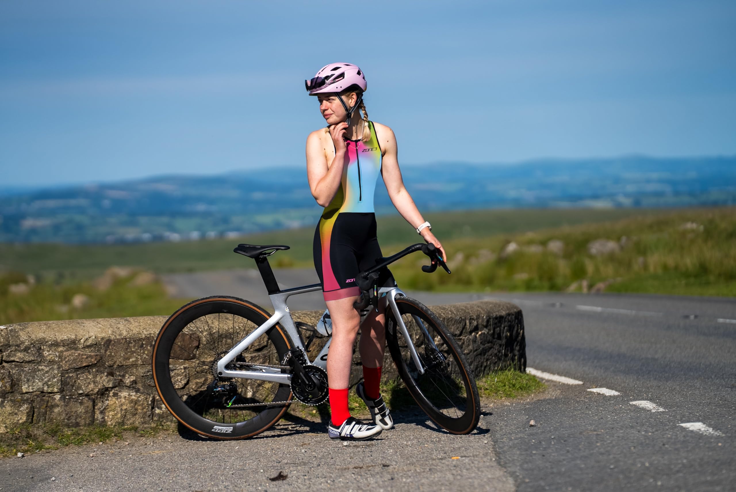 ZONE3 Damen Activate+ Ärmloser Trisuit aus hoch atmungsaktiven Stoffen für Triathlon