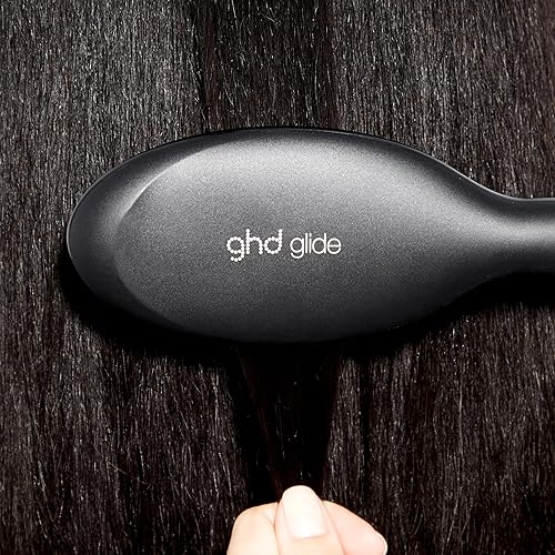 Miniatura 8 de ghd Glide Hot Air Hair Brush Essentials Duo  Glide Professional Smoothing Blow Dryer (negro) + Suero liso y acabado dramático (1 onza líquida)