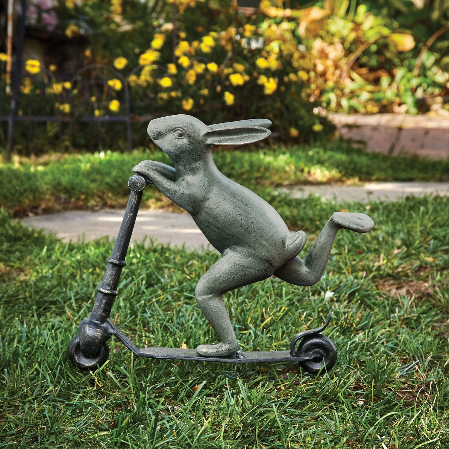 Amazon.com: SPI Home 41033 15 x 19 x 5 in. Scooter Bunny Garden