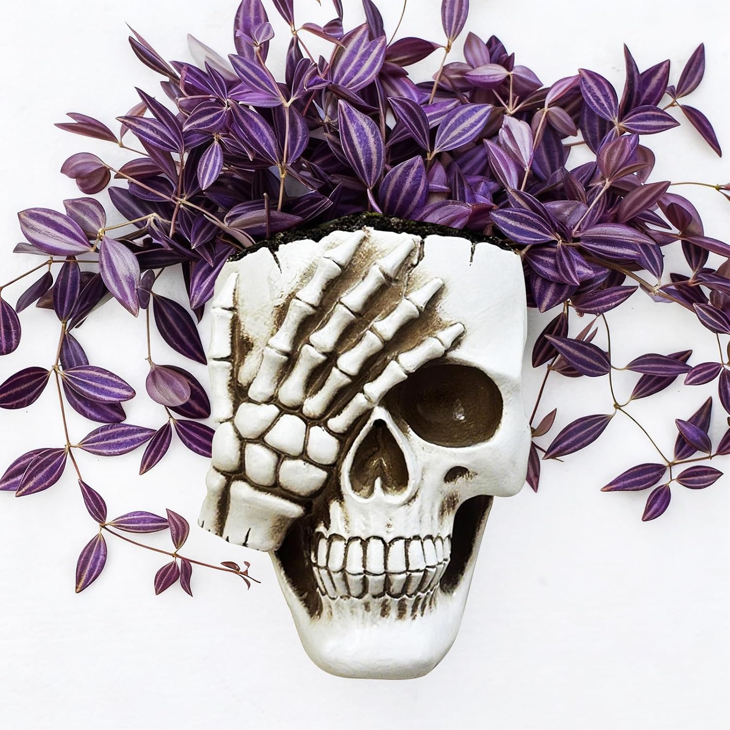 Skull Wall Planter Skull Planter for Halloween Indoor Outdoor Plants, Gothic Spooky Face Head Hanging Flower Pot with Drainage for Fence Decoration (Don't Look White)