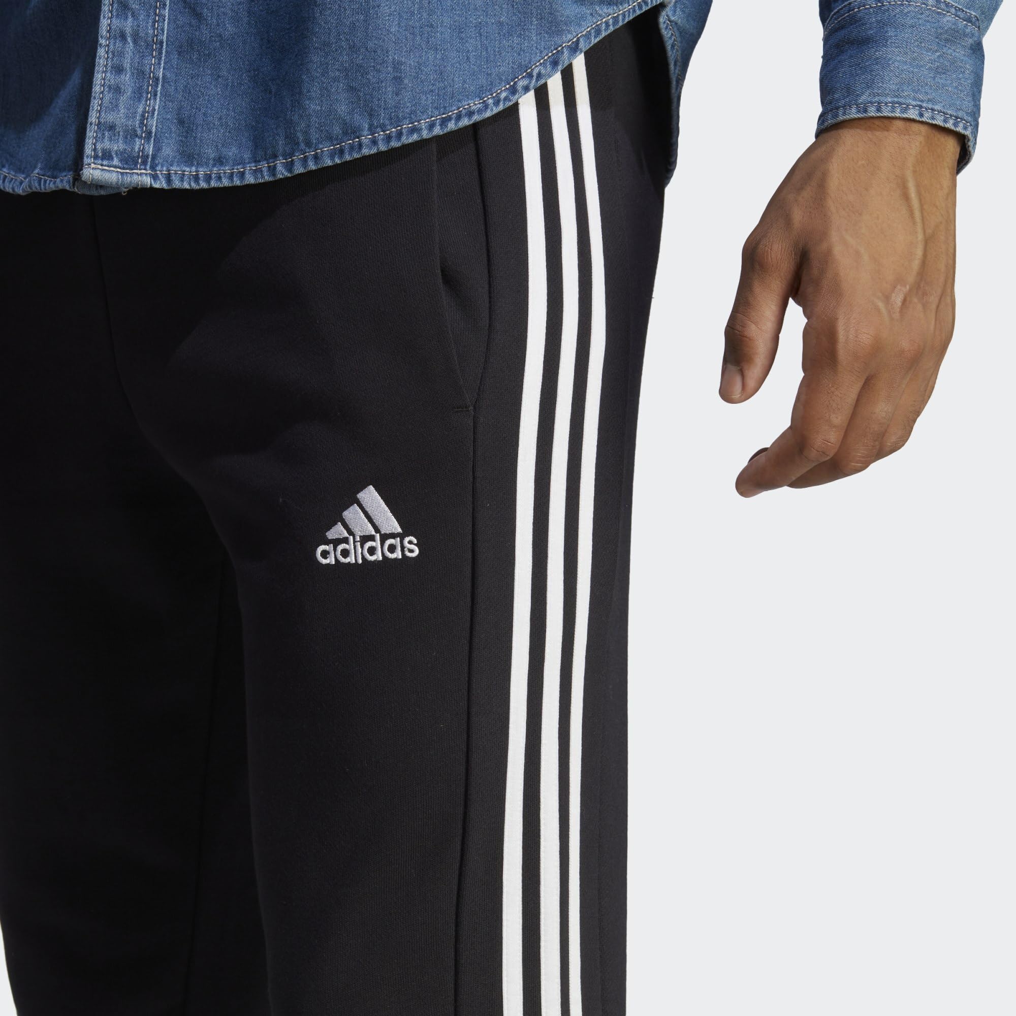 adidas Hombre Essentials French Terry Tapered Cuff 3-Stripes Pants, Black / White, M Short