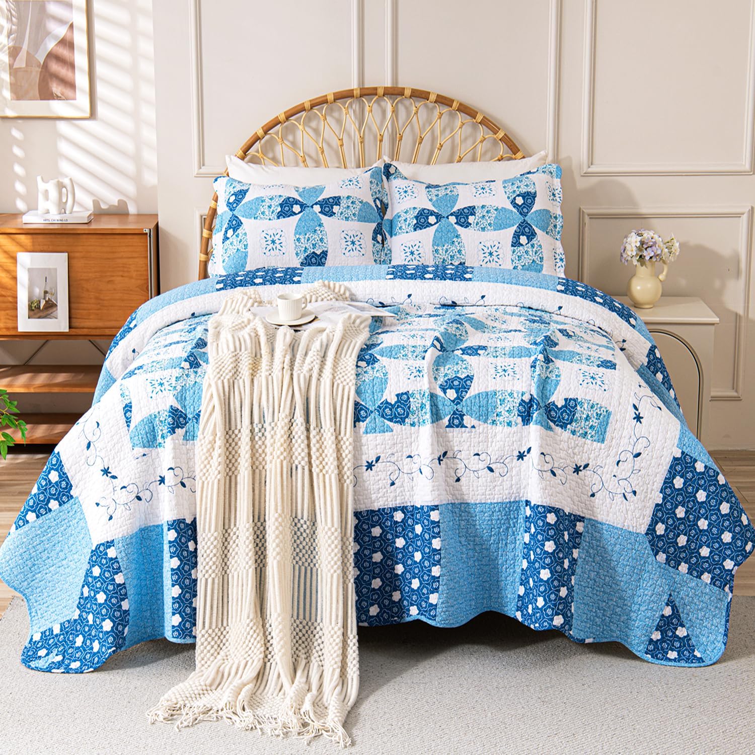 Cmfshape Blue Quilt Sets Bedspread Set 100% Cotton Patchwork Coin Pattern Bedding Set,All Season Use Lightweight Reversible Coverlet Quilts with 2 Pillow Shams(King 106"x96")