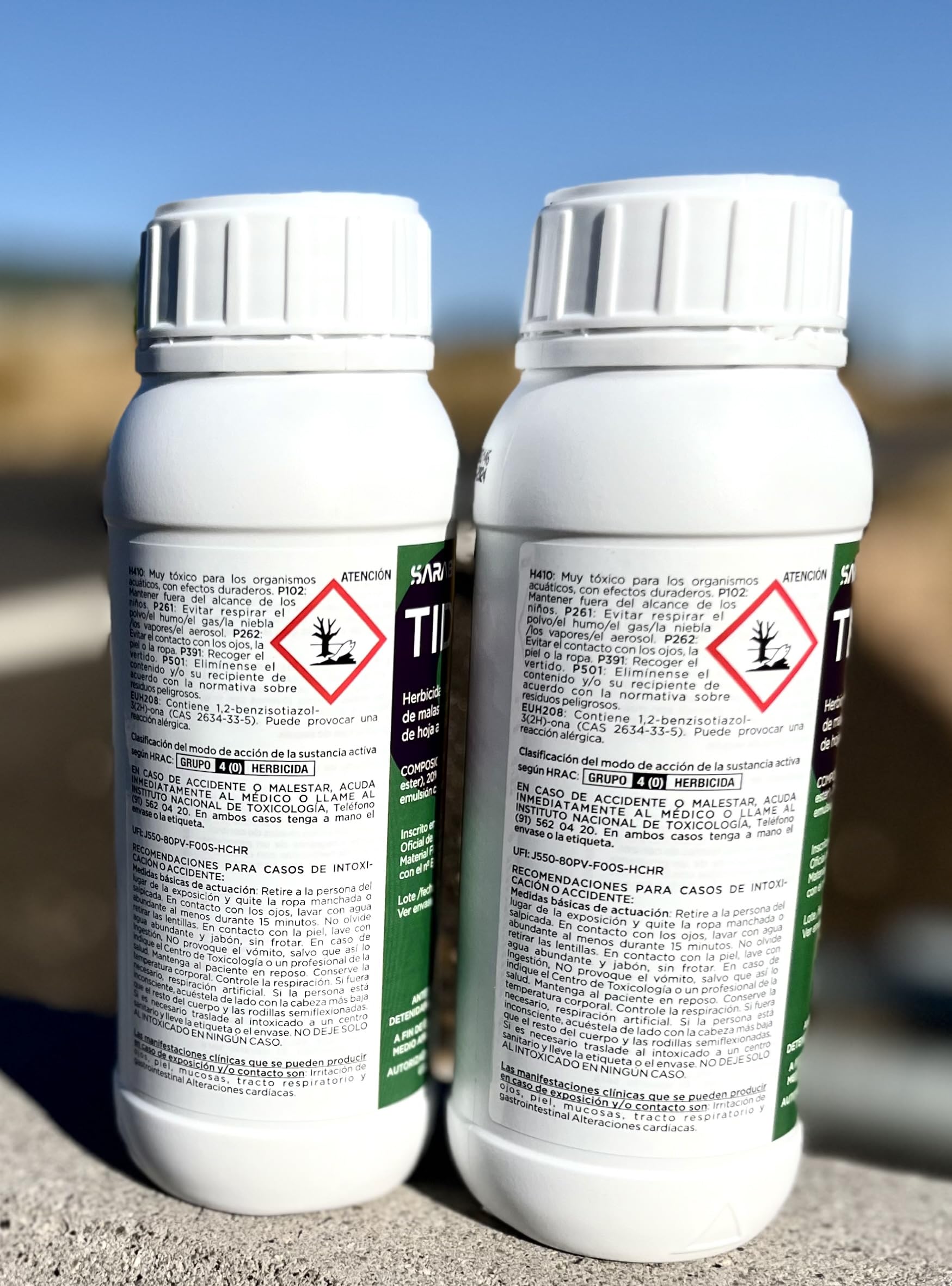 Herbicida cesped Tidex1000ml(2x500). Sarabia. Herbicida de hoja ancha y selectivo de cesped para 600 litros de tratamiento