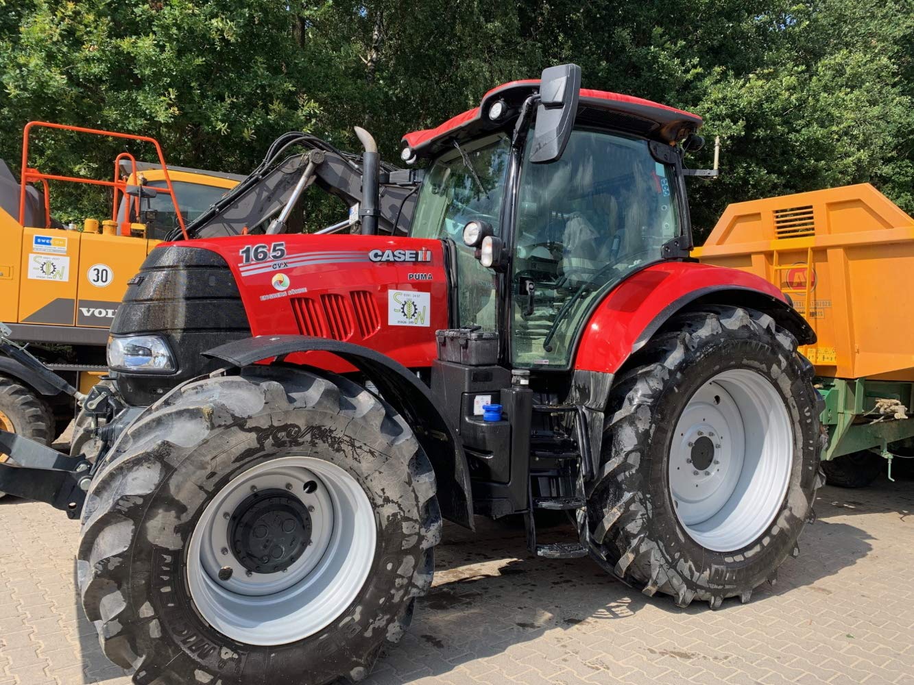 Rost-Entferner, „Spezialreiniger S203 25 kg/Kanister“ wenn herkömmliche saure Reiniger wirkungslos bleiben. Kalk-Entferner, Rost-Entferner, Beton-Entferner, Landmaschinen-Entkalker