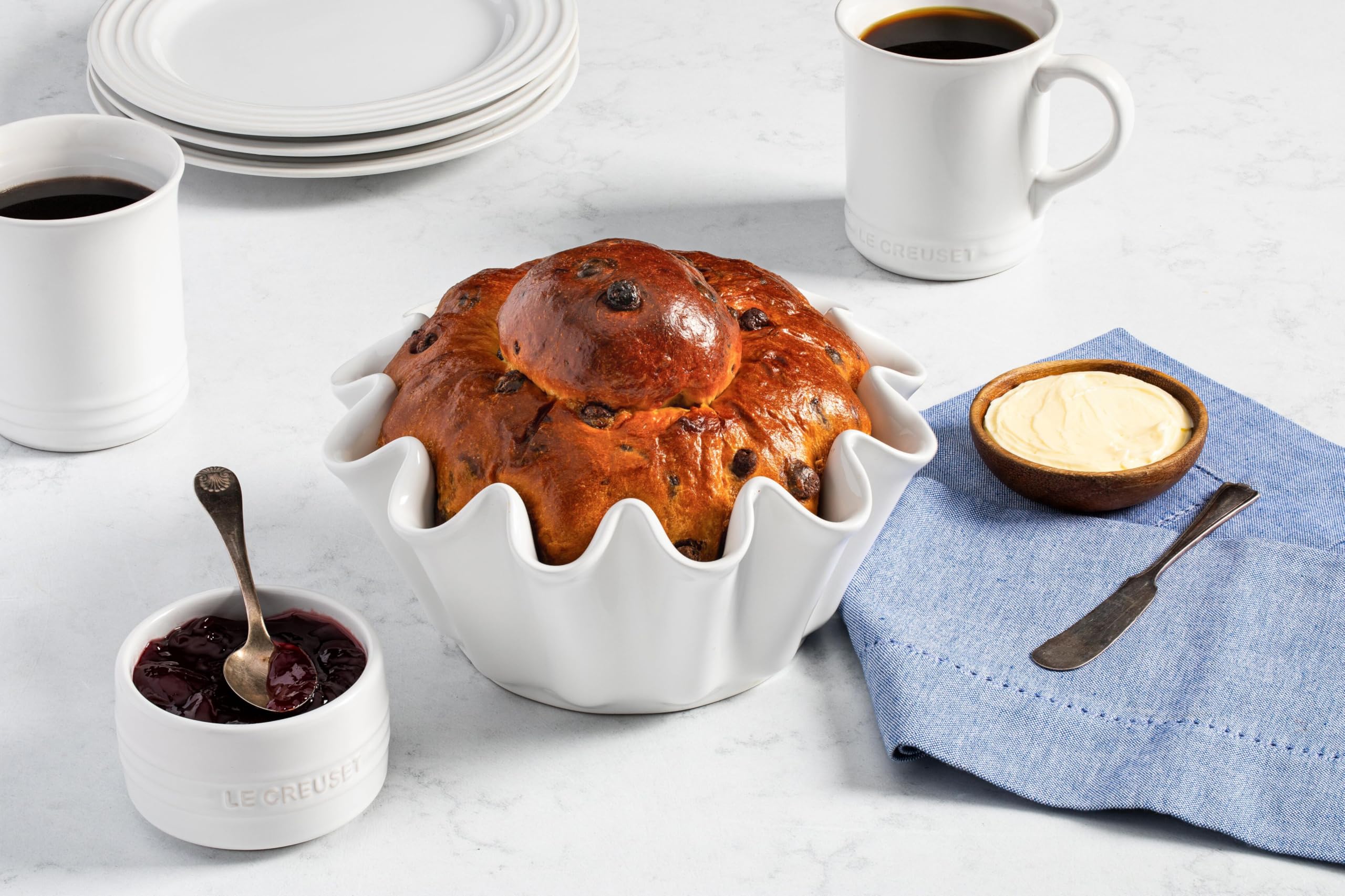 Amazon.com: Le Creuset Stoneware Brioche Pan, 1.4 qt., White