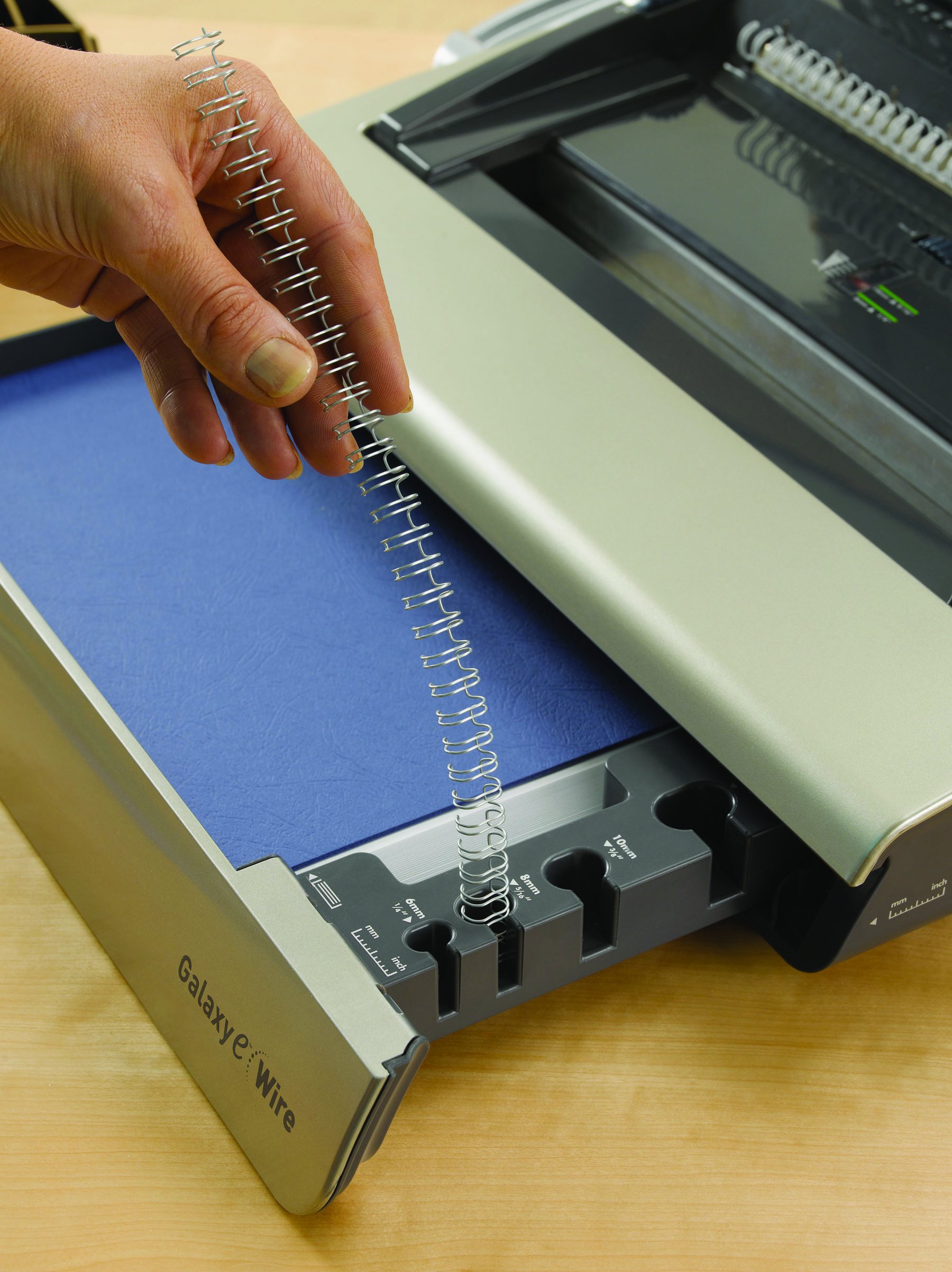 Fellowes Galaxy-E Wire Perforelieur électrique avec anneaux métal Gris clair Gris anthracite