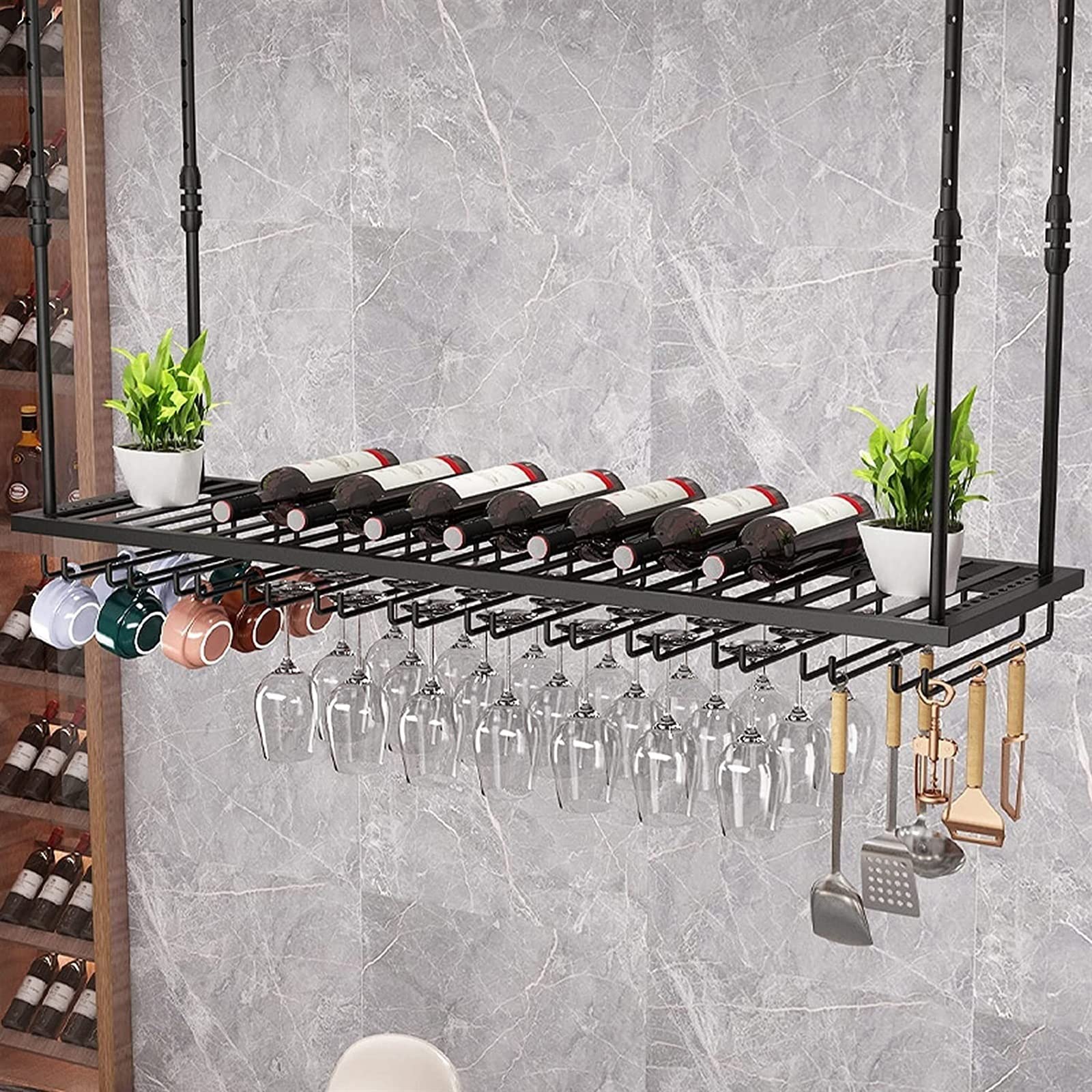 Porte-vin en fer forgé suspendu de 120cm au design industriel chic et épuré