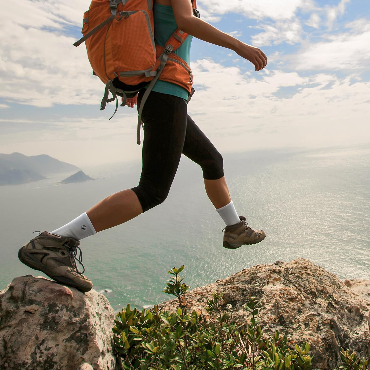 Premium Bamboo Rayon Crew Work Socks- Moisture Wicking, Odor Eliminating White Crew Socks for Men Size 6-8 - 6 Pair - Image 2