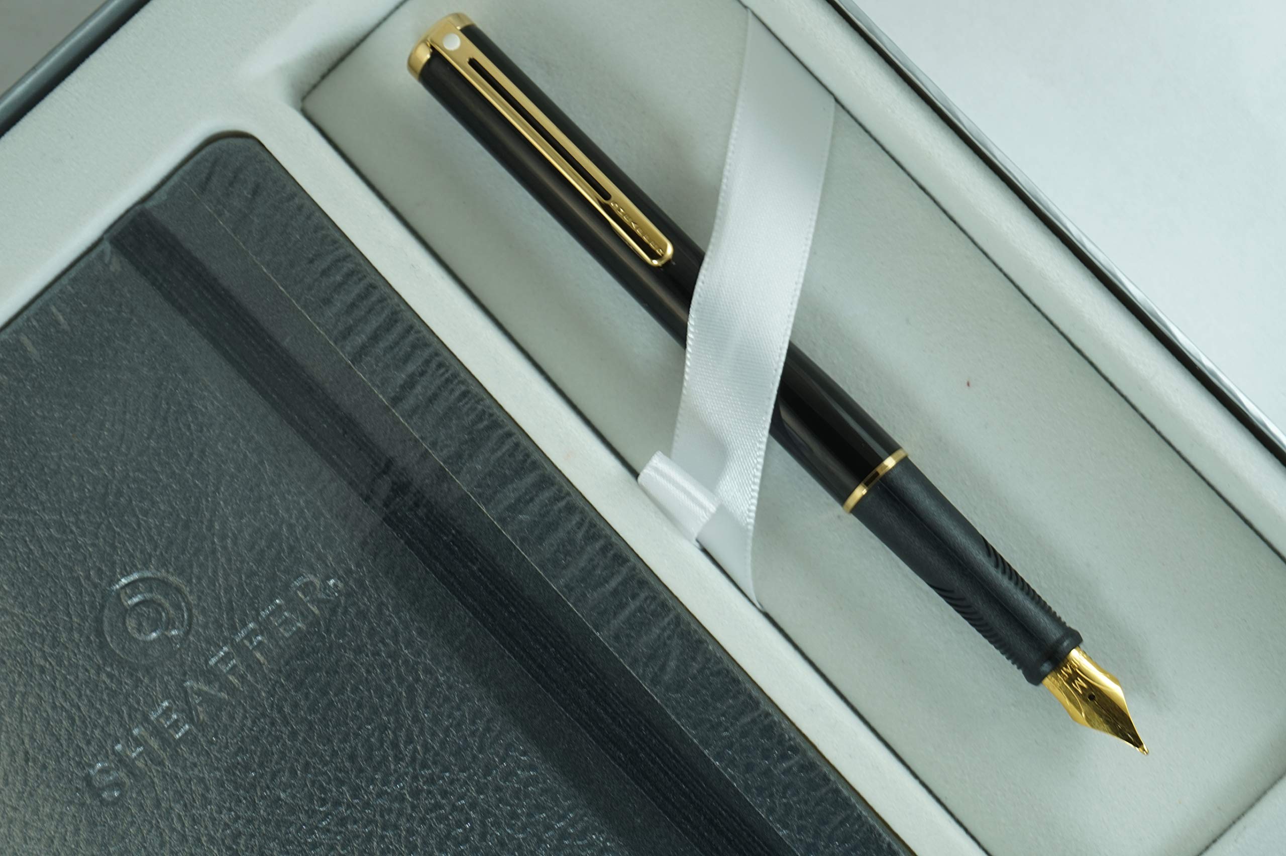 Juego de plumas estilográficas compactas 9002 con borde dorado de 22 quilates y punta mediana, estilográfica elegante y diario Sheaffer, fabricado en Estados Unidos