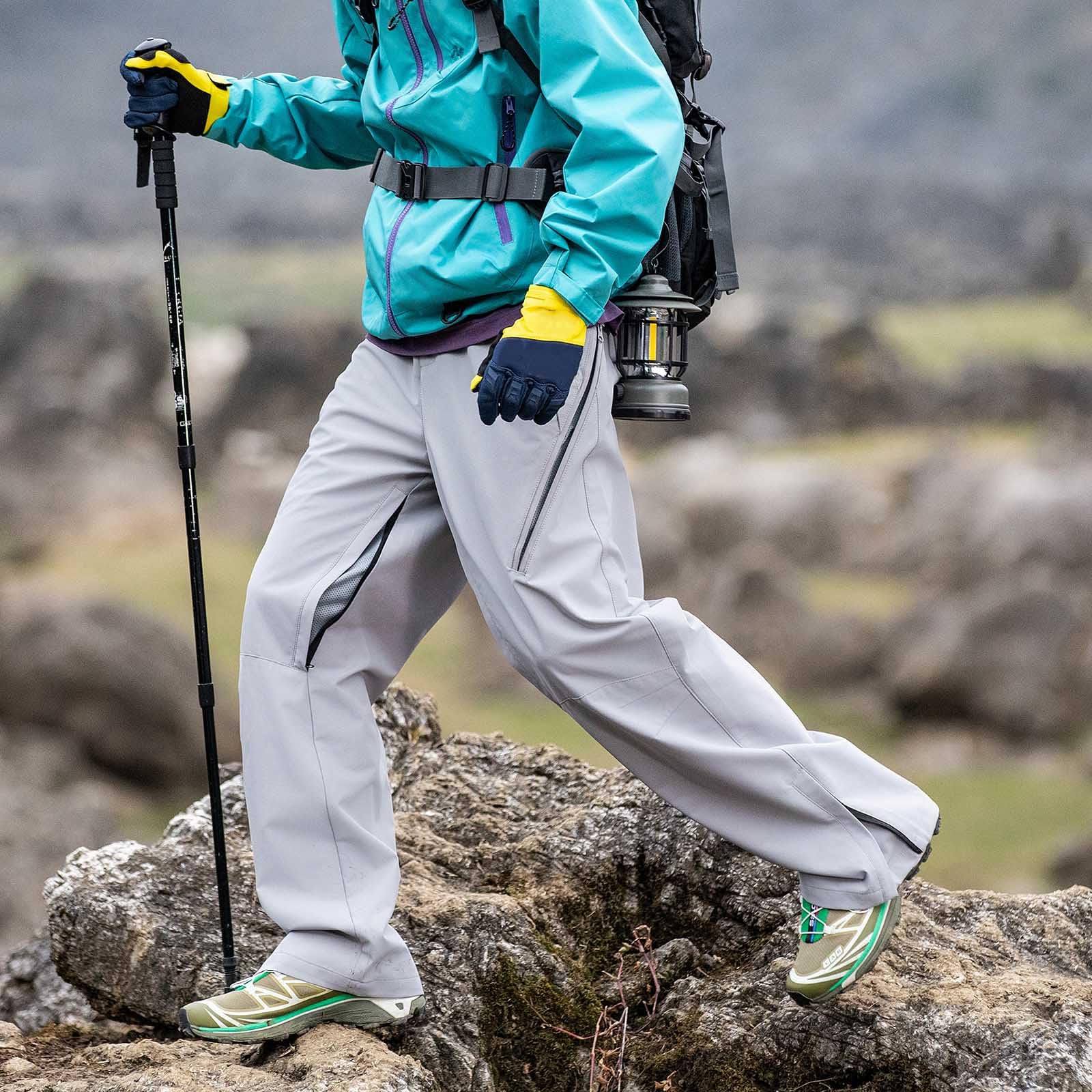 Genérico Pantalon Chandal Hombre, Pantalones Trekking Hombre,de Montaña Tejido Técnico Impermeable con Cremalleras Laterales y Corte Recto Pantalón Jogger