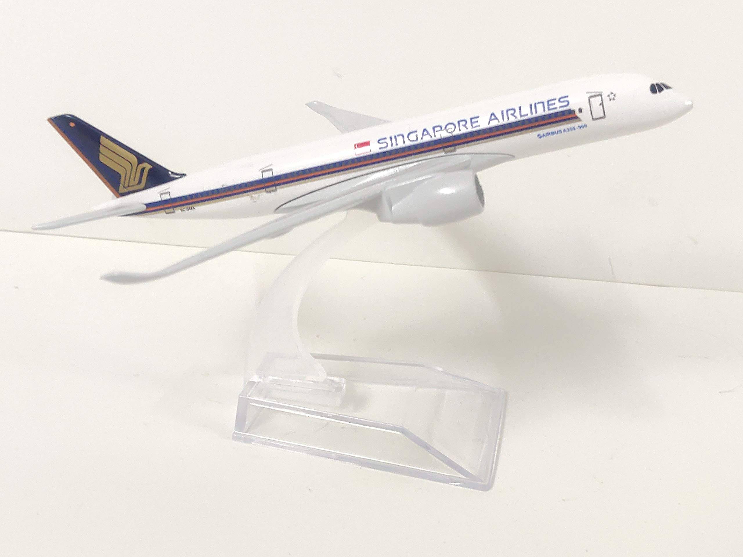Buy DBJETS Singapore Airlines Airbus A350 900 16cm Diecast Metal