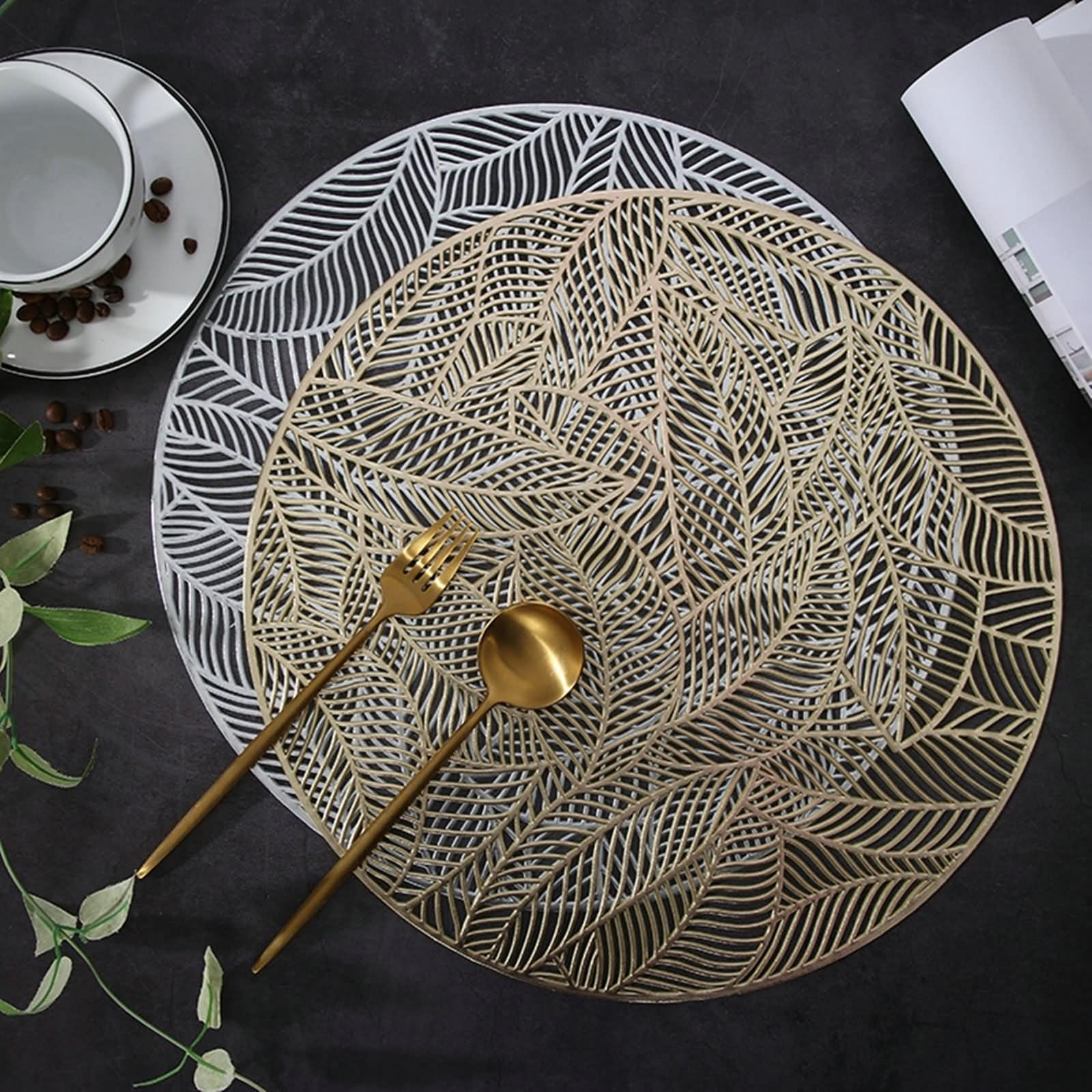 Podkładki na stół retro vintage, Placemat zestaw 8 sztuk, 38 cm, okrągły wzór z liśćmi PCW srebrne