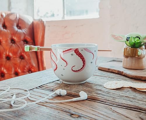 Miniatura 6 de Star Wars The Mandalorian Grogu Tentacle Chowder - Juego de vajilla de cerámica  Incluye cuenco de fideos ramen y palillos de plástico