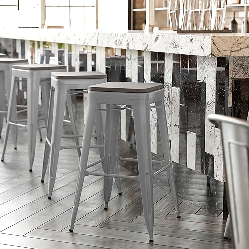 Miniatura 2 de Flash Furniture Kai Taburete de barra de grado comercial para interiores y exteriores, marco de metal plateado, asiento de poliresina gris, 30