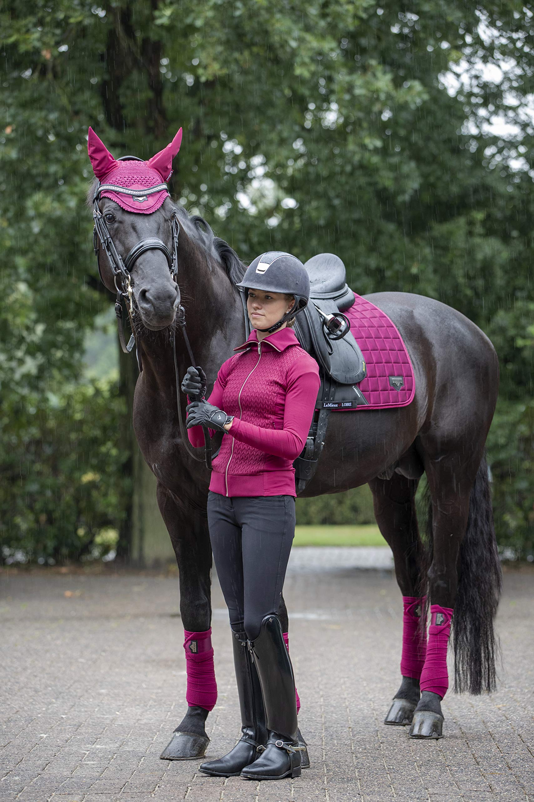 LeMieux Loire Classic Satin Dressage Square Mulberry Saddle Pad, Unisex Adulto