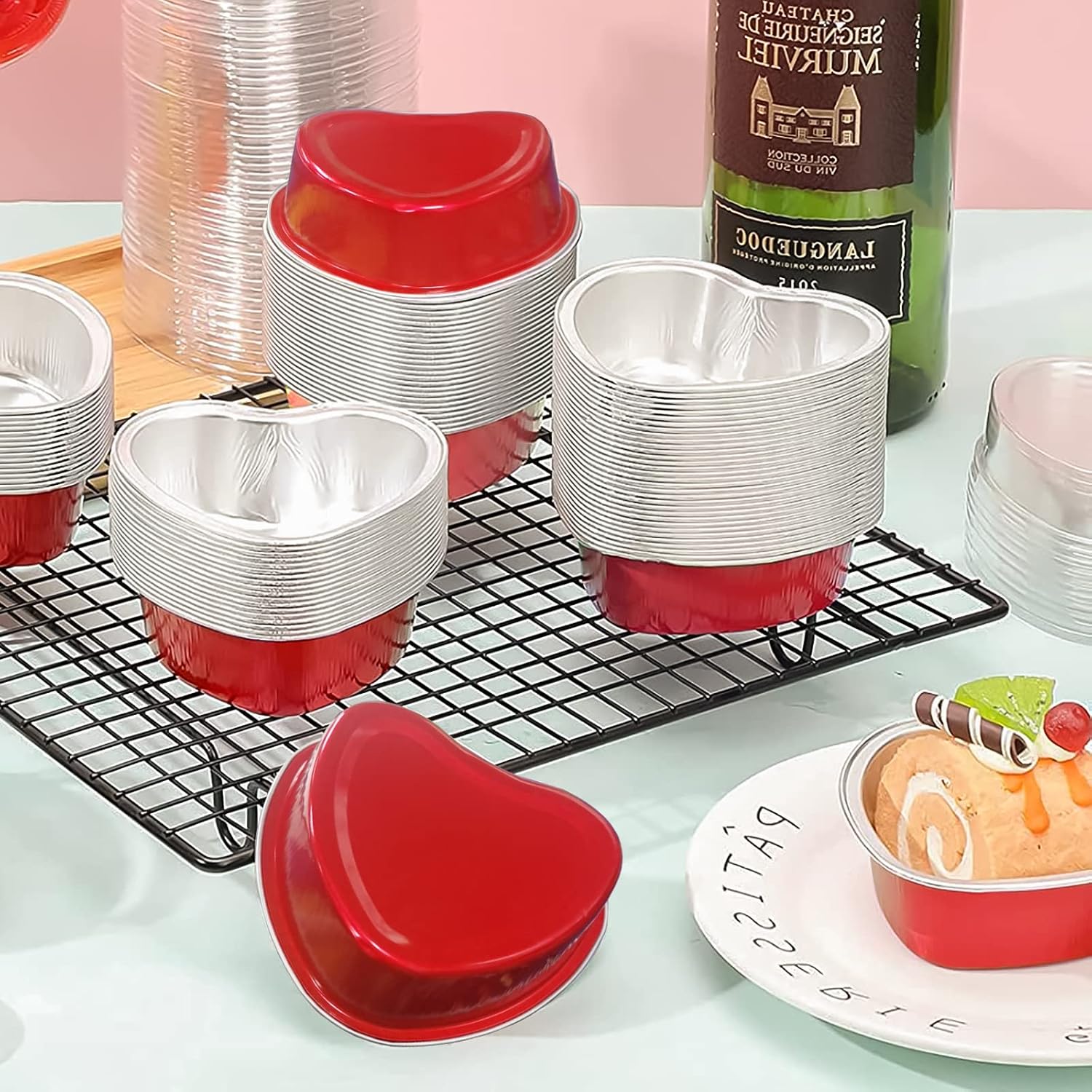 Heart Shaped Cake Pans for Baking with Red Petals, BLVRYVIO 100 Sets Aluminum Cupcake Cups with Lids, 100 ml/ 3.5 Ounces Red Disposable Mini Foil Pans for Valentine's Day Wedding Parties (100)
