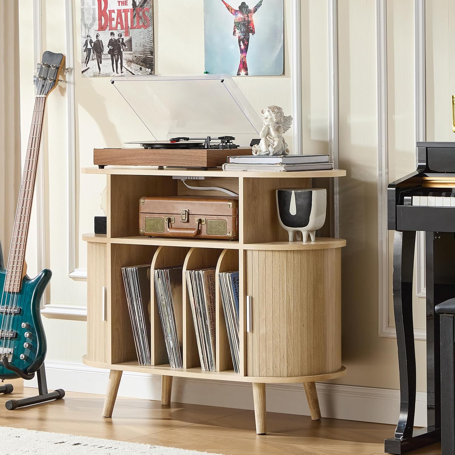 LELELINKY Large Round Record Player Stand with Charging Station & Fluted Display Shelf, Natural Mid Century Modern Turntable Cabinet with Vinyl Storage, Arched Wood Record Player Table for Living Room