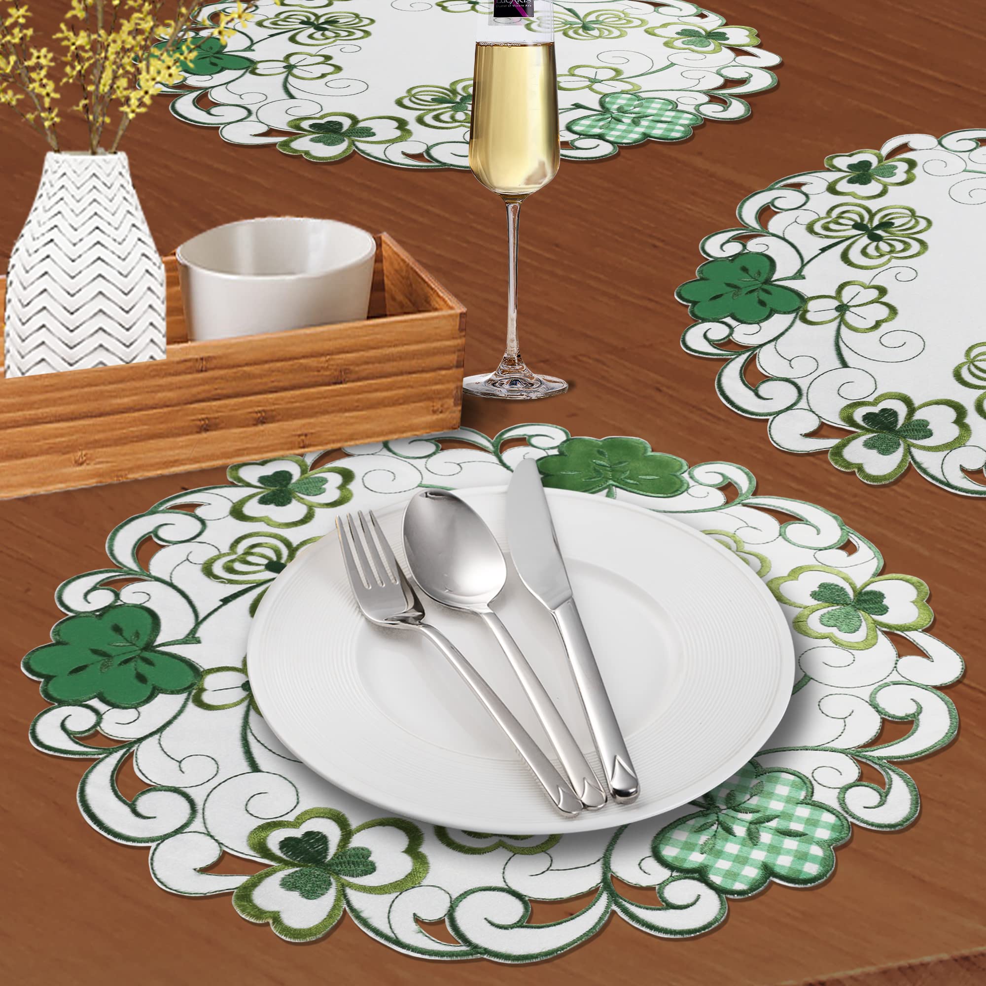 2 Runde Geflochtene Platzsets – St. Patrick's Day Design, 38,1 Cm, Hitzebeständig & Waschbar