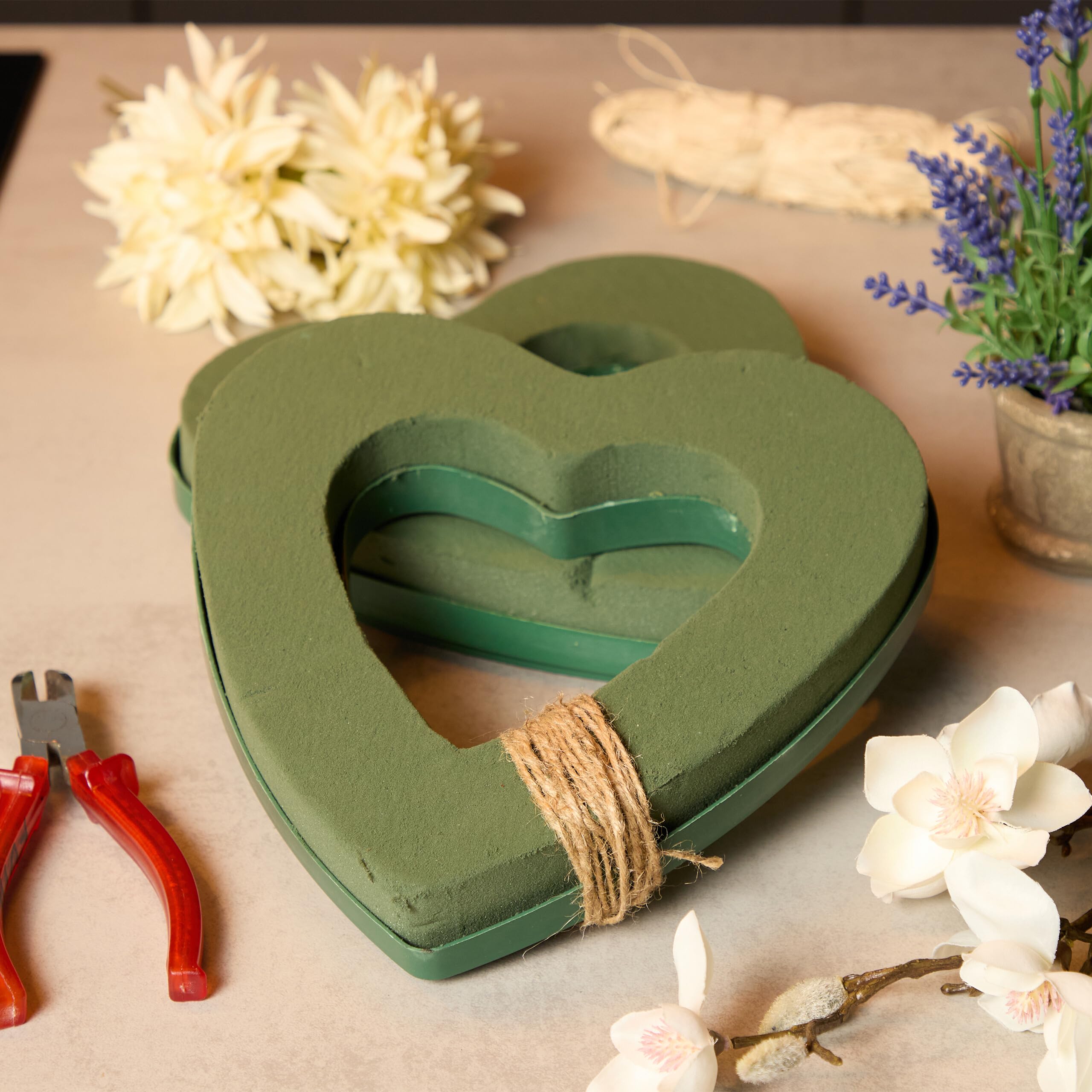 Relaxdays Spugna per Fiori Freschi e Secchi, Set 2 Cuori in Schiuma Floreale, 24x23x4 cm, Base Ghirlanda Fioristi, Verde