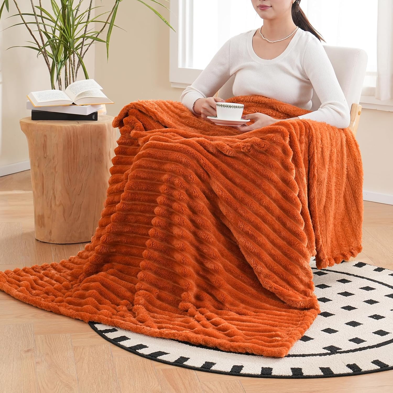 Vessia Flannel Fleece Throw Blanket for Couch,Sofa,Bed, 300GSM Striped Orange Throw Blanket for Adults and Kids, Super Soft Warm Cozy Lightweight Home Decor for All-Season(50x70inch) - Image 4
