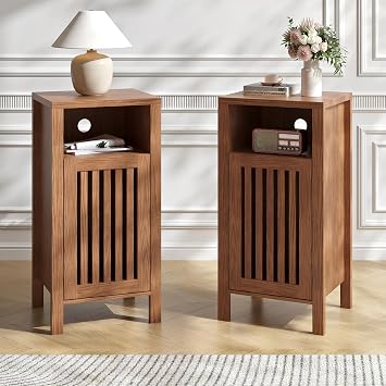 BVIUNTWO Set of 2 End Table, Farmhouse Sofa Table with Grille Door, Side Tables for Living Room, Bedroom, Brown